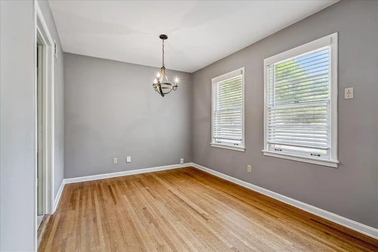 2nd image of 1483 Woodston Rd, Memphis, TN 38117 | MLS# 10219949