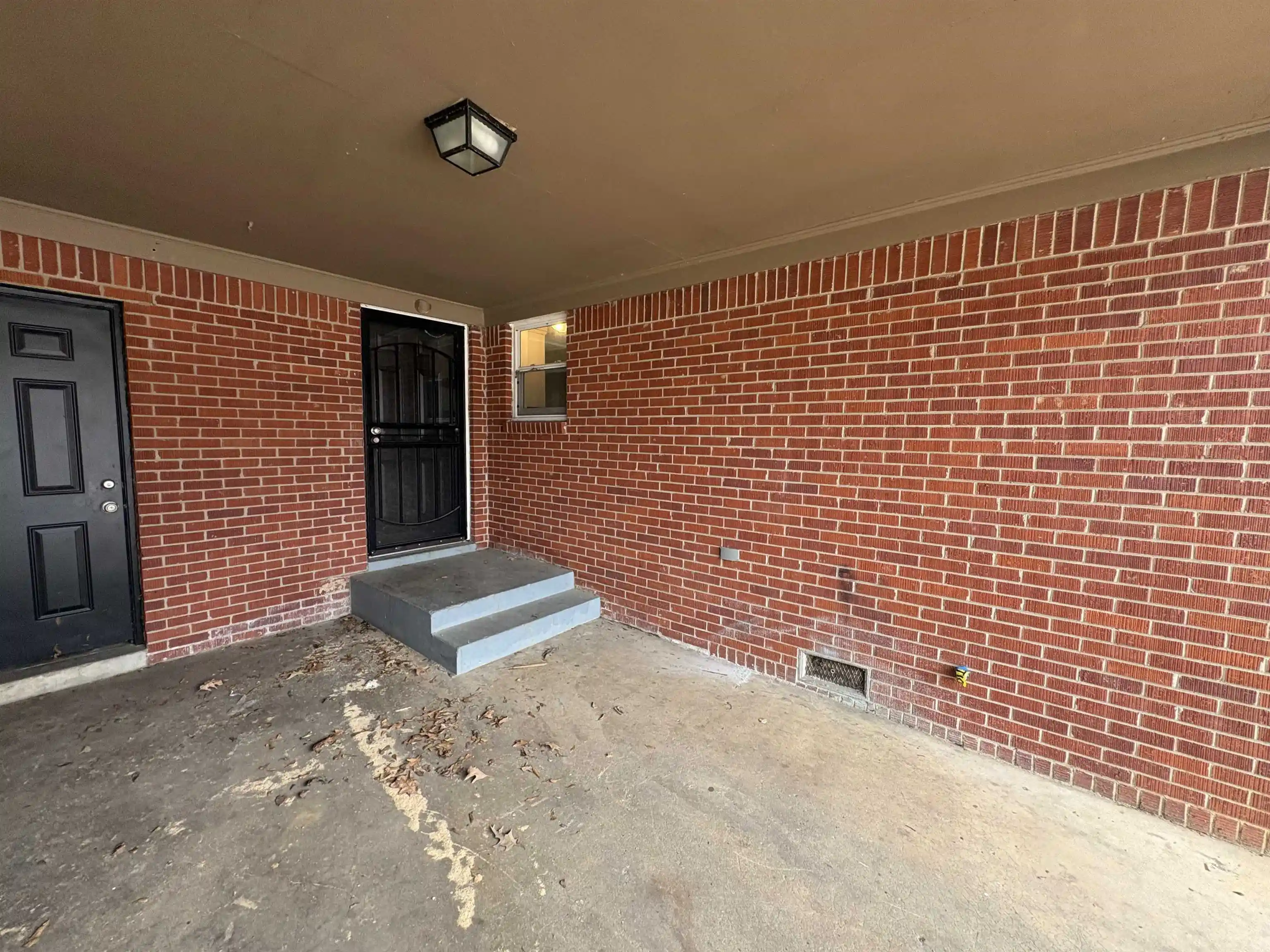 Photo 3 of Sale Pending at 3710 Hermitage Dr, Memphis, TN 38116 | MLS# 10219961 | Listing updated on 2026-09-17