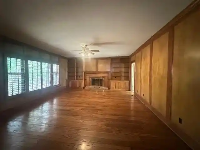 4th image of 1915 Hidden Oaks Dr, Germantown, TN 38138 | MLS# 10219967