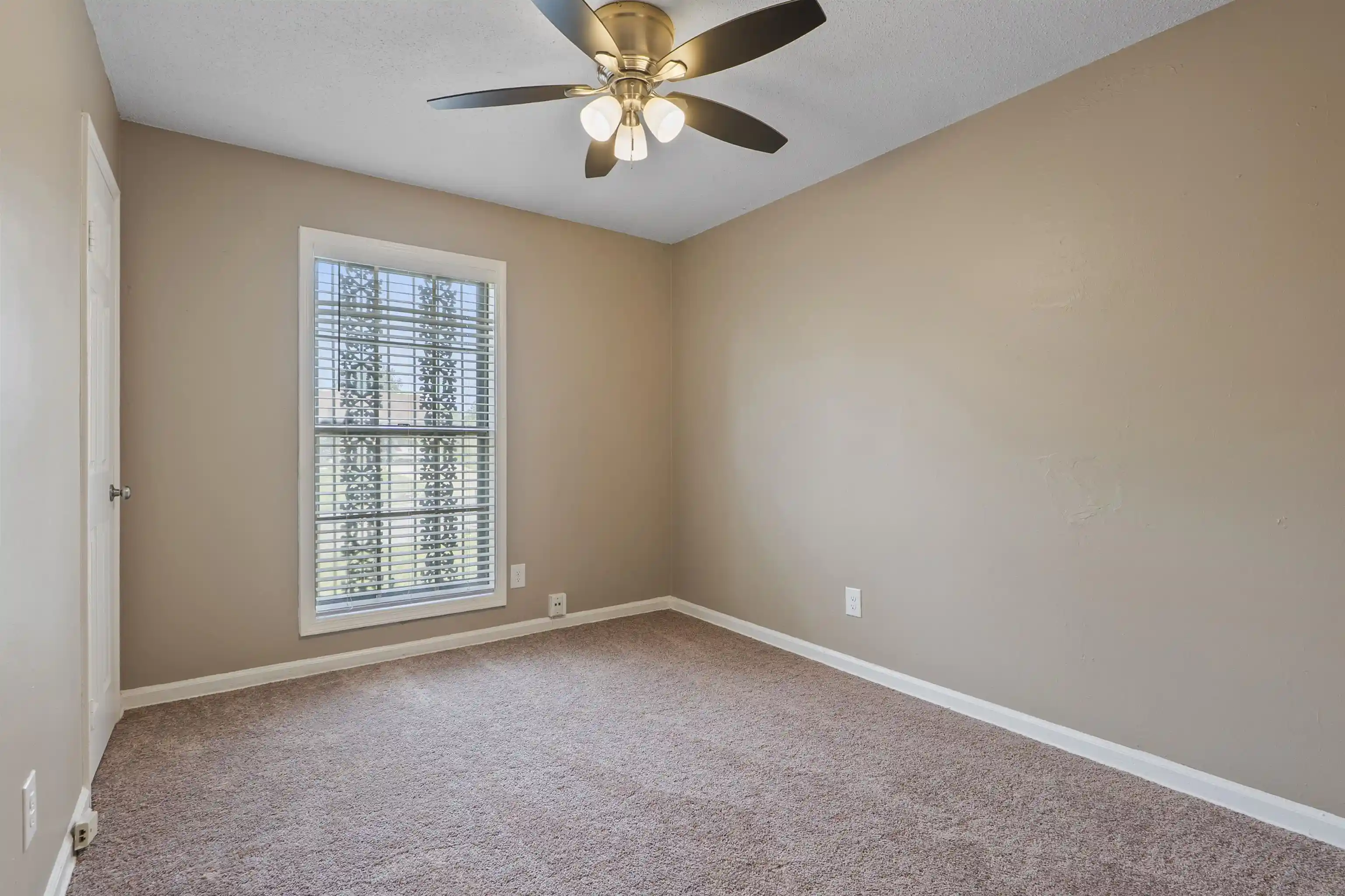 3rd image of 4445 Don St, Memphis, TN 38109 | MLS# 10219972