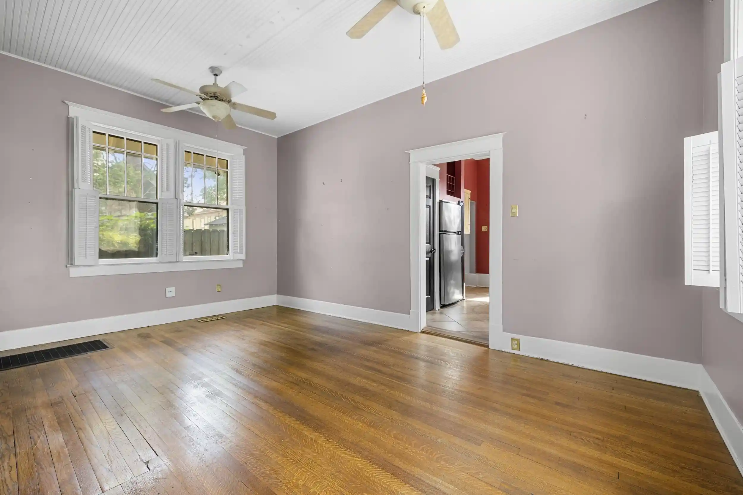Photo 2 of Sale Pending at 212 Florence Ave, Memphis, TN 38104 | MLS# 10219976 | Listing updated on 2026-09-12