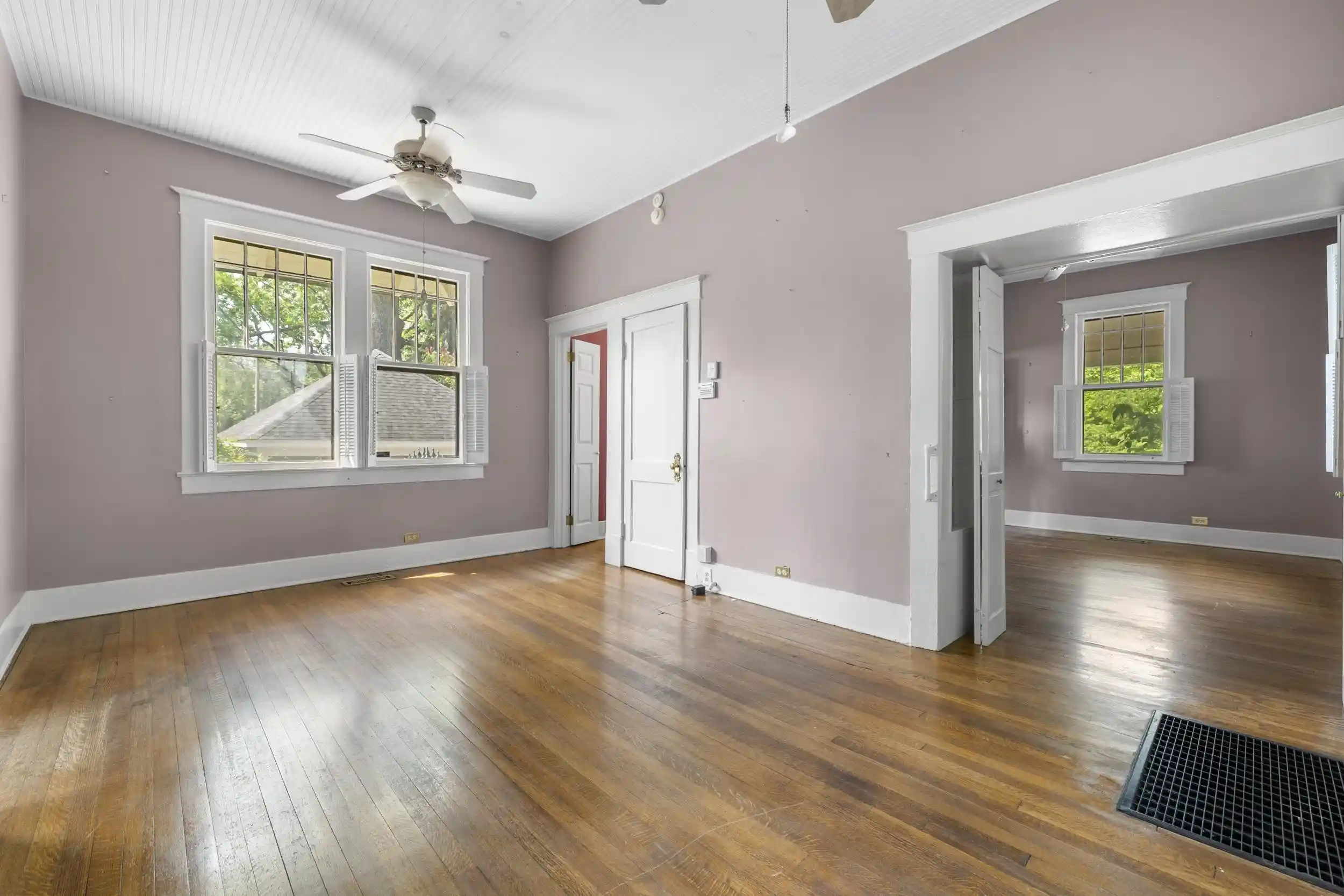 Photo 3 of Sale Pending at 212 Florence Ave, Memphis, TN 38104 | MLS# 10219976 | Listing updated on 2026-09-12