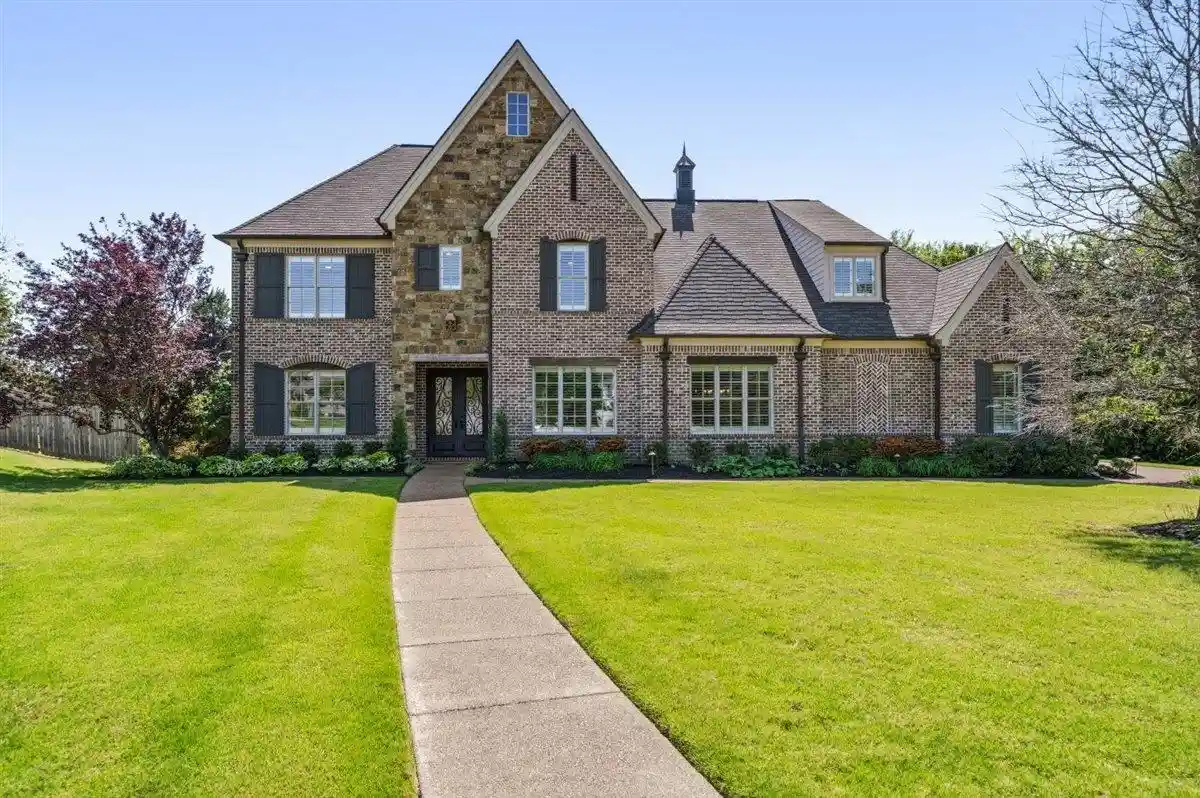 Photo 1 of Single family home for sale at 8995 Telluride Cv, Germantown, TN 38138 | MLS# 10219991 | Listing updated on 2026-07-16