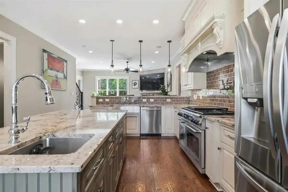 Photo 2 of Single family home for sale at 8995 Telluride Cv, Germantown, TN 38138 | MLS# 10219991 | Listing updated on 2026-07-16