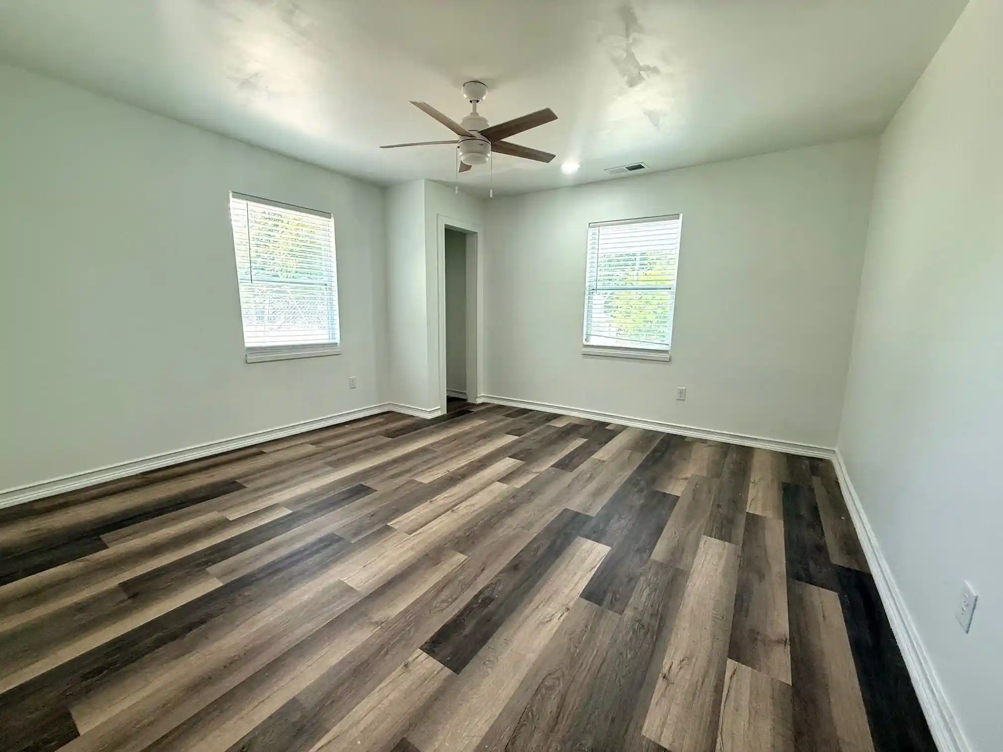 Photo 4 of Single family home for sale at 3054 Lotus Rd, Memphis, TN 38109 | MLS# 10220046 | Listing updated on 2026-08-05