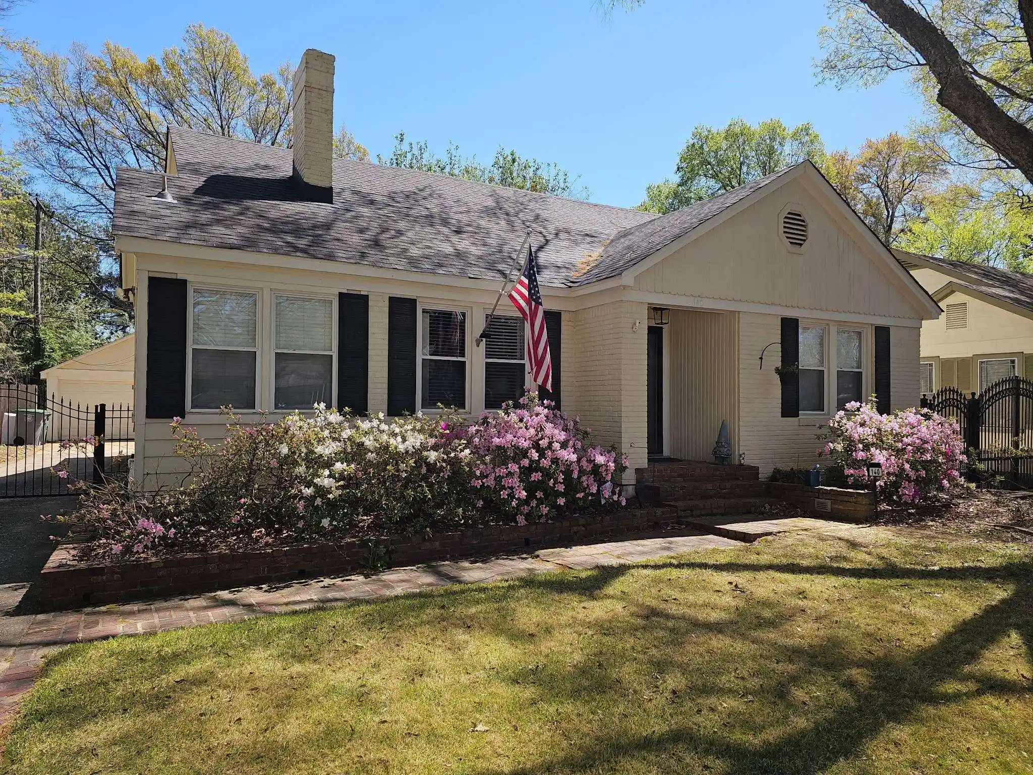 Homes for sale in Memphis, TN | 140 Alexander St, Memphis, TN 38111 | MLS# 10220074