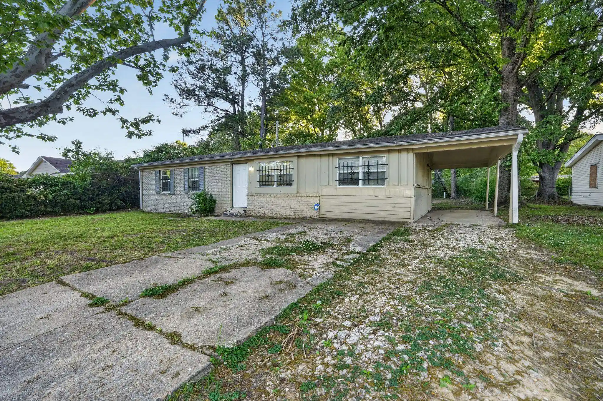 1st image of 4504 Neely Rd, Memphis, TN 38109 | MLS# 10220093