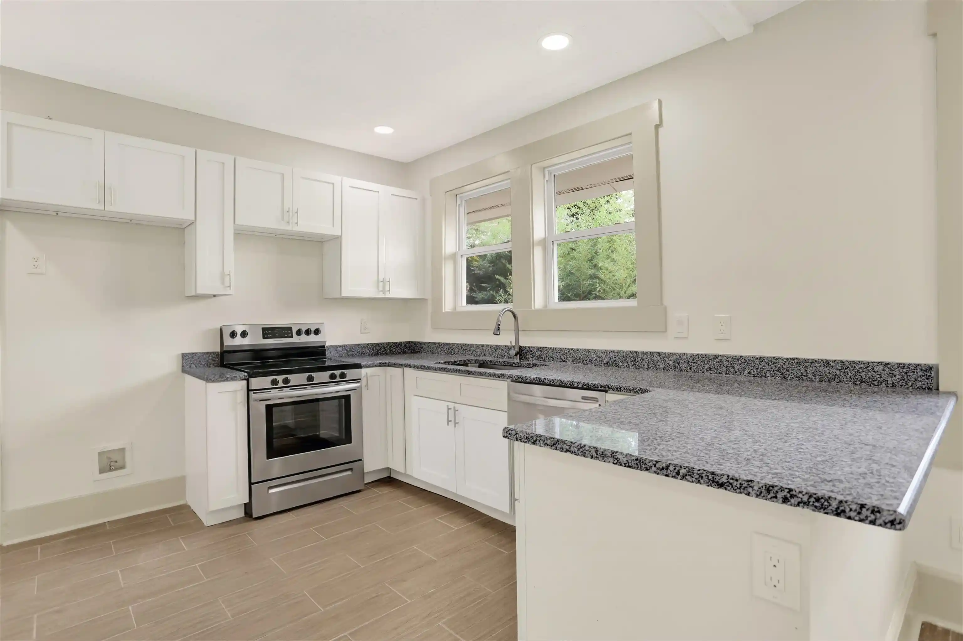 32nd image of 862 N Evergreen St, Memphis, TN 38107 | MLS# 10220109