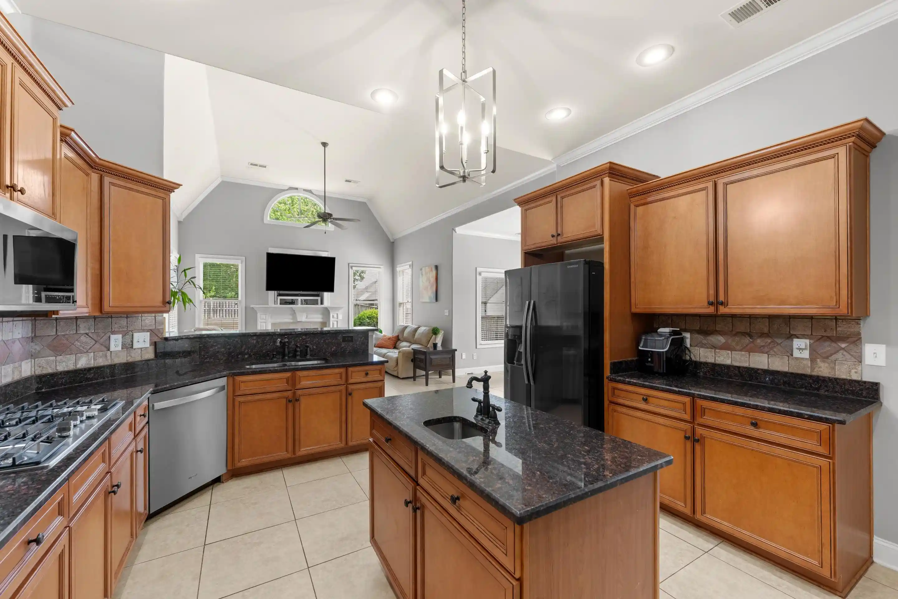 Photo 3 of Single family home for sale at 530 Winding Valley Ln, Collierville, TN 38017 | MLS# 10220112 | Listing updated on 2026-08-26
