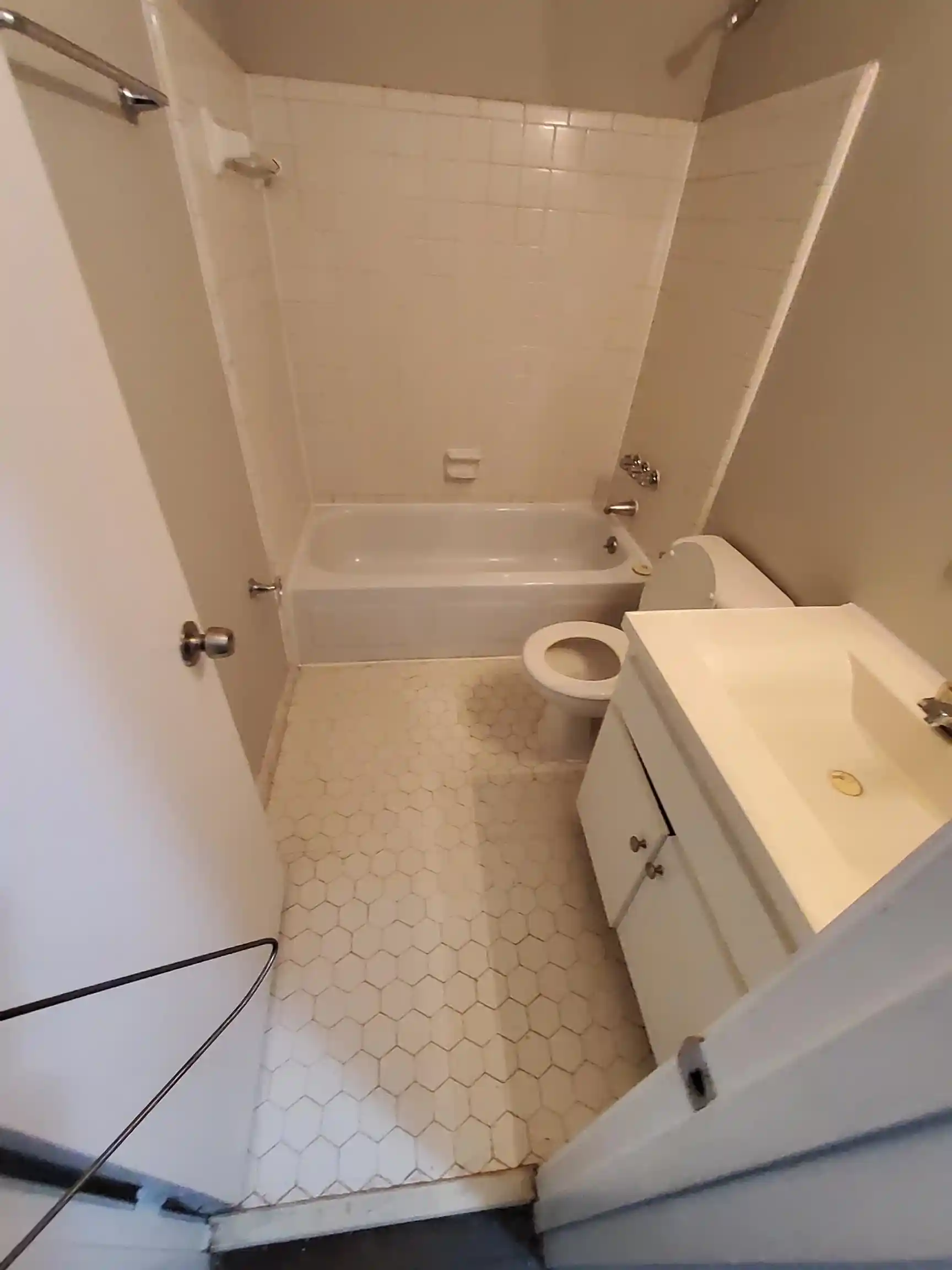 3rd image of 3868 Jasmine Dr, Memphis, TN 38115 | MLS# 10220130