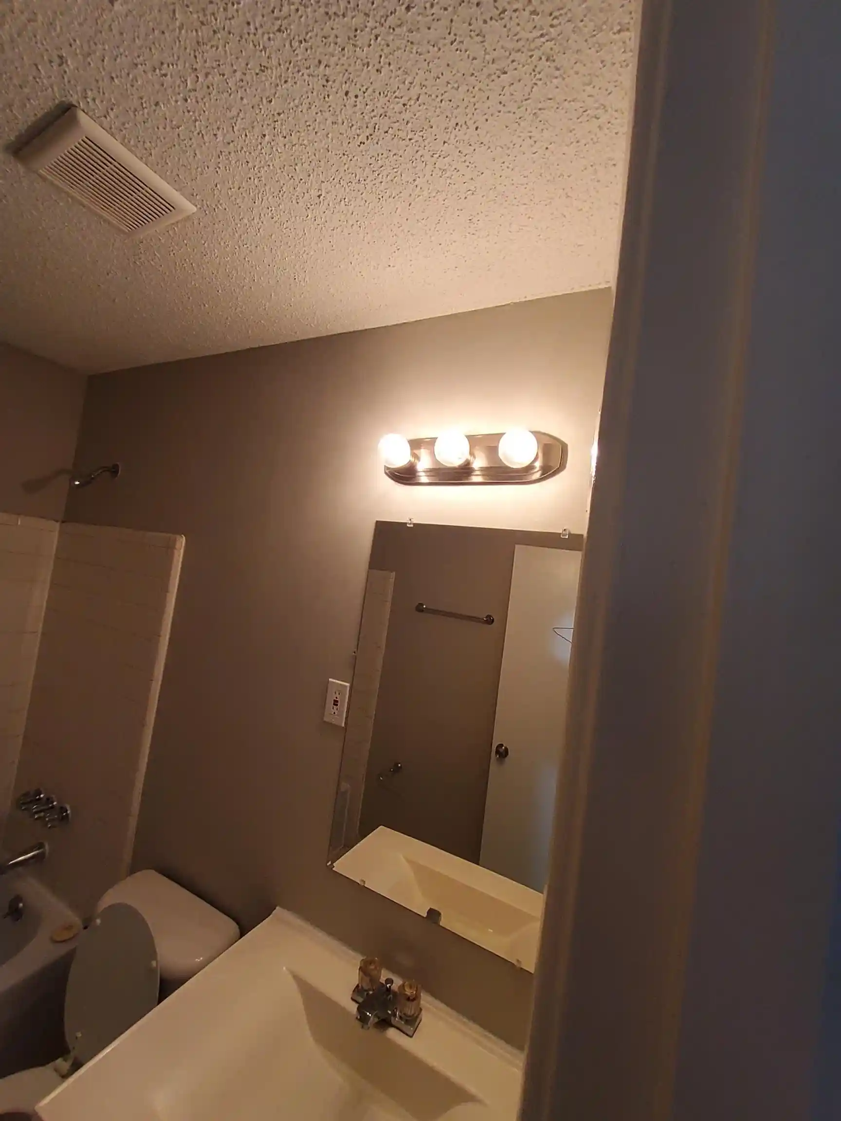 4th image of 3868 Jasmine Dr, Memphis, TN 38115 | MLS# 10220130