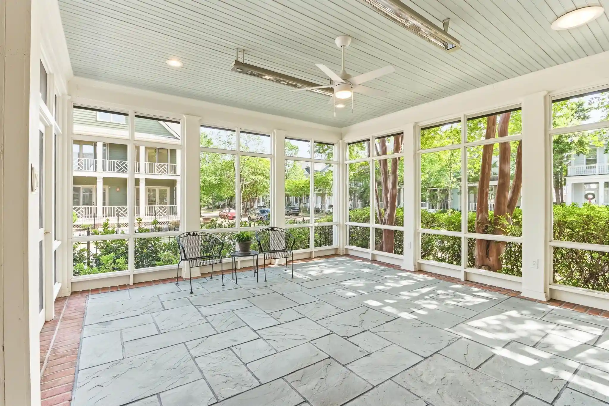 3rd image of 942 Harbor View Dr, Memphis, TN 38103 | MLS# 10220191
