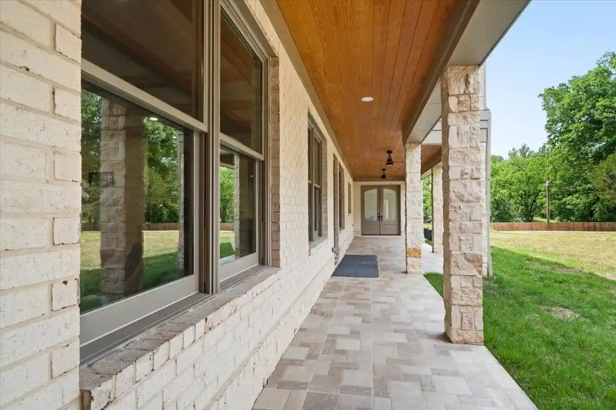 Photo 4 of Single family home for sale at 6060 Elmore Rd, Bartlett, TN 38134 | MLS# 10220213 | Listing updated on 2026-10-08