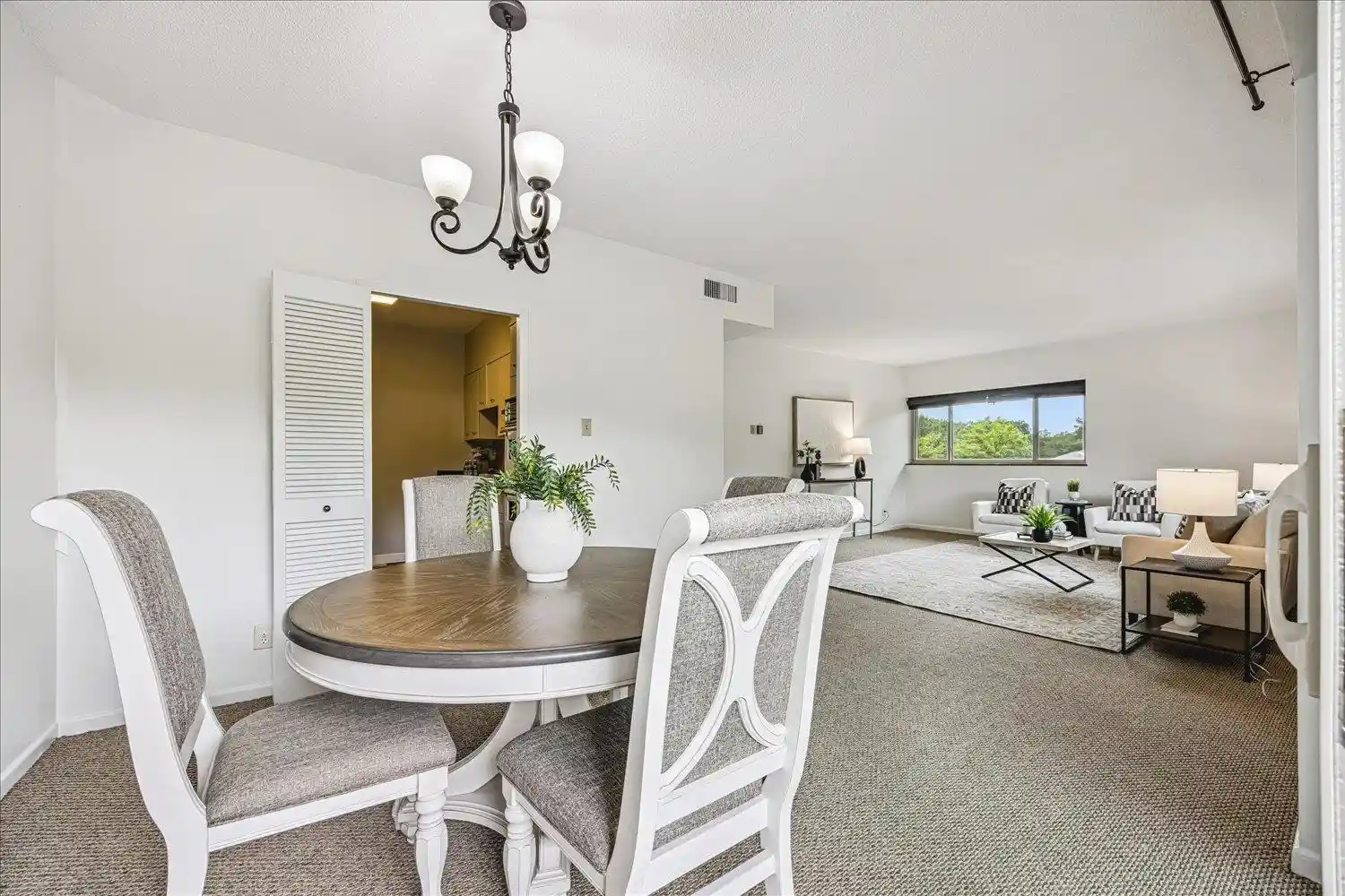 2nd image of 1960 N Parkway Ave #311, Memphis, TN 38112 | MLS# 10220214