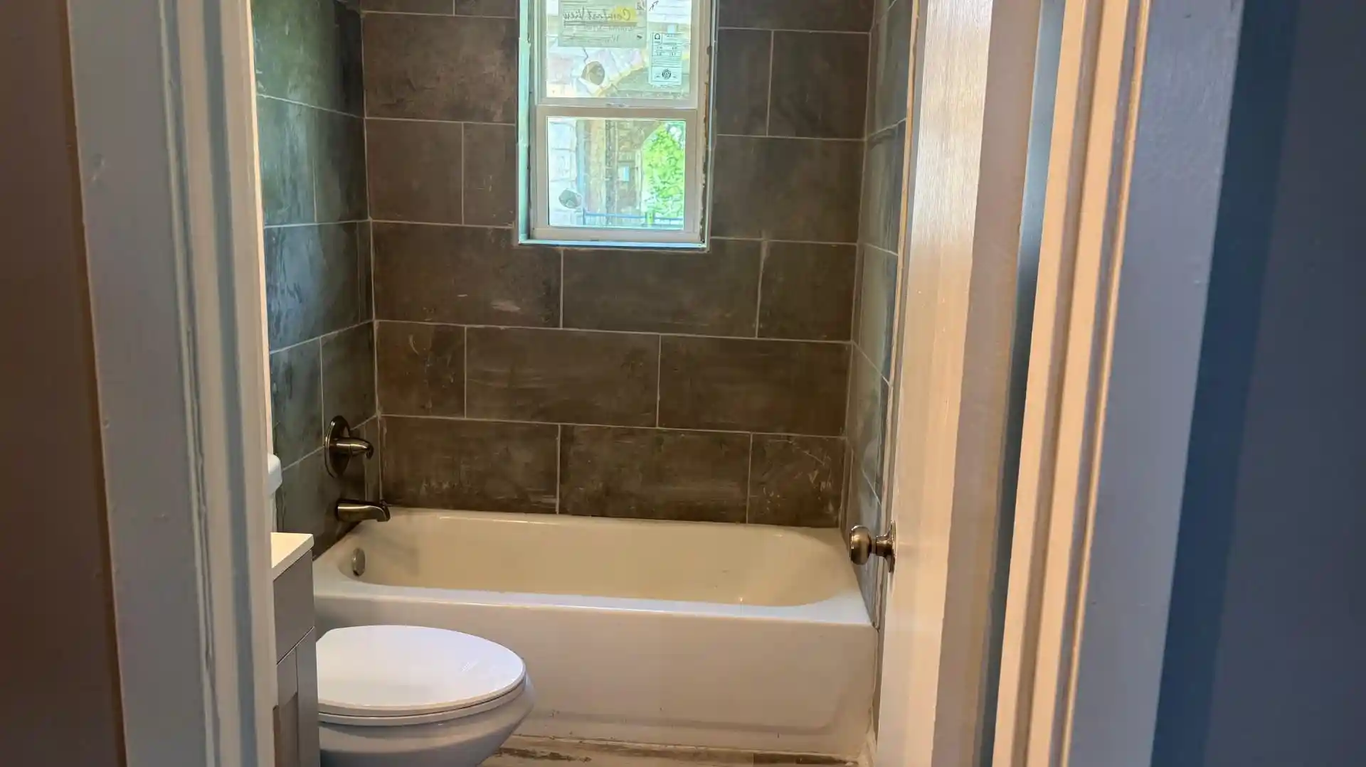 Photo 3 of Single family home for sale at 1889 Marjorie St, Memphis, TN 38106 | MLS# 10220337 | Listing updated on 2026-08-31