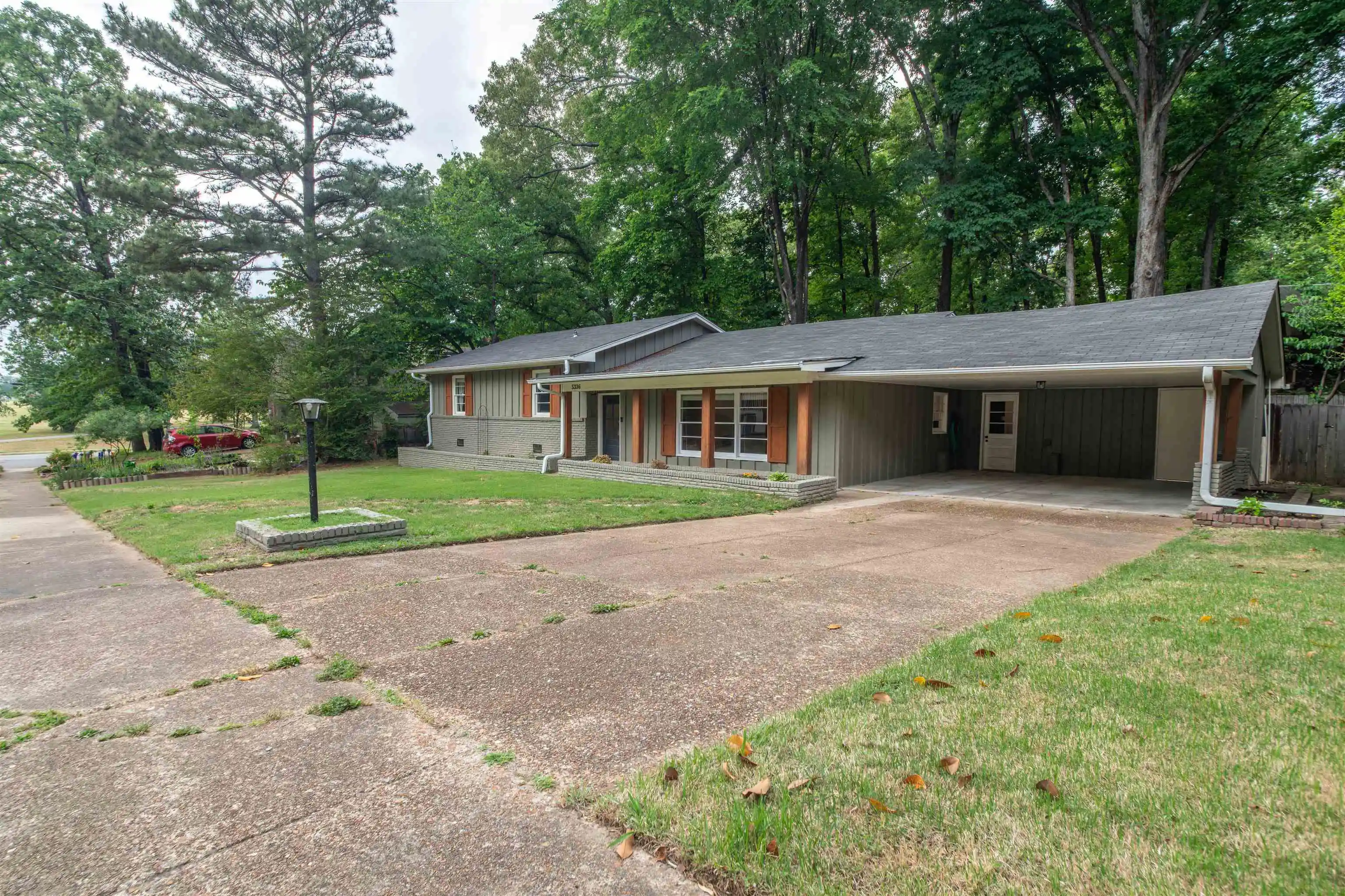 1st image of 5336 Rolling Oaks Dr, Memphis, TN 38119 | MLS# 10220356