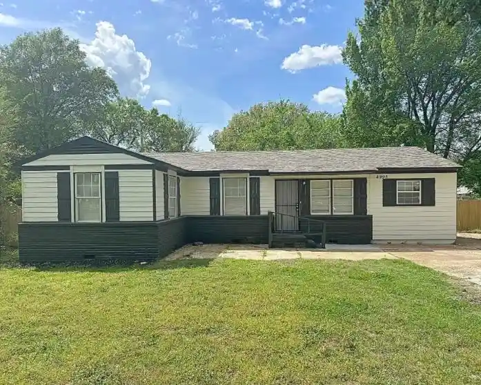 1st image of 4995 Stacey Rd, Memphis, TN 38109 | MLS# 10220378