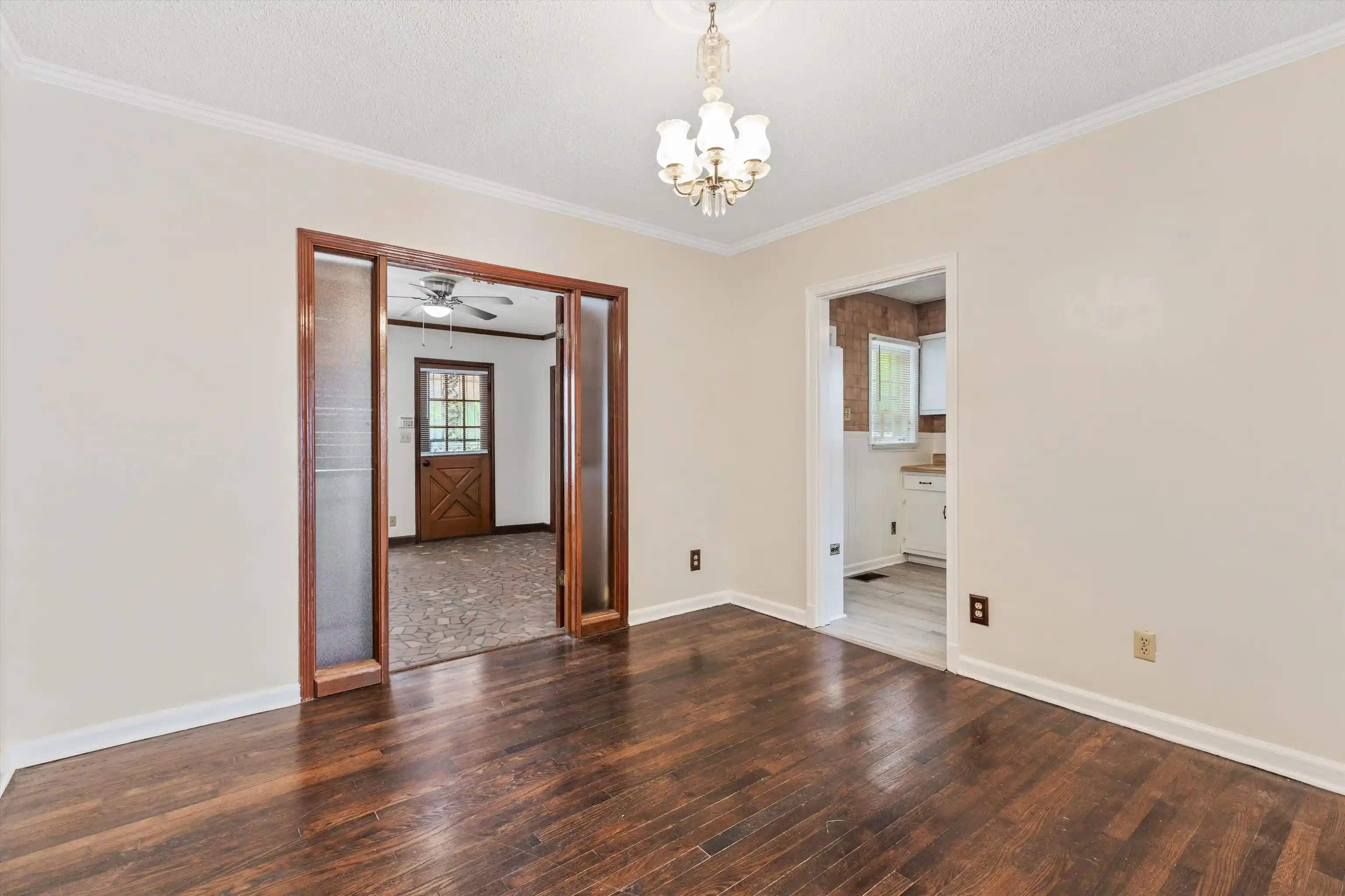 Homes for sale in Memphis, TN | 135 S Greer St, Memphis, TN 38111 | MLS# 10220527