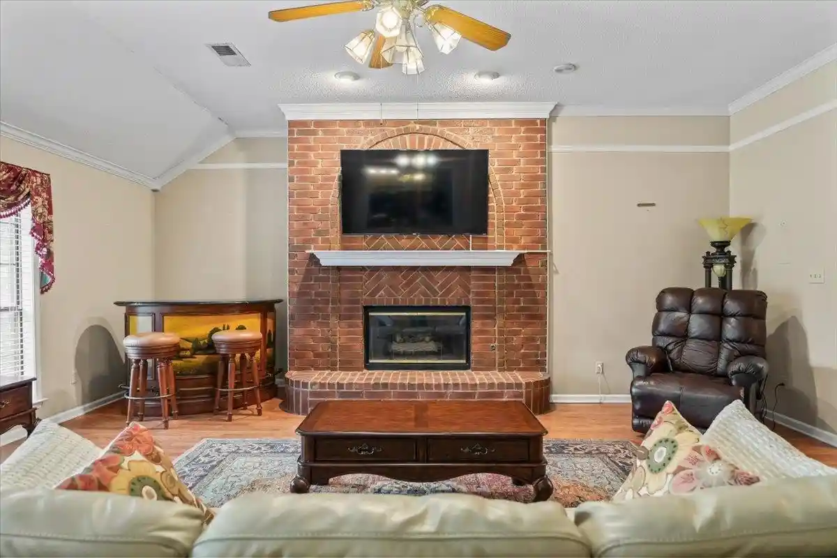 Homes for sale in Collierville, TN | 1320 Wolf Lair Dr, Collierville, TN 38017 | MLS# 10220545