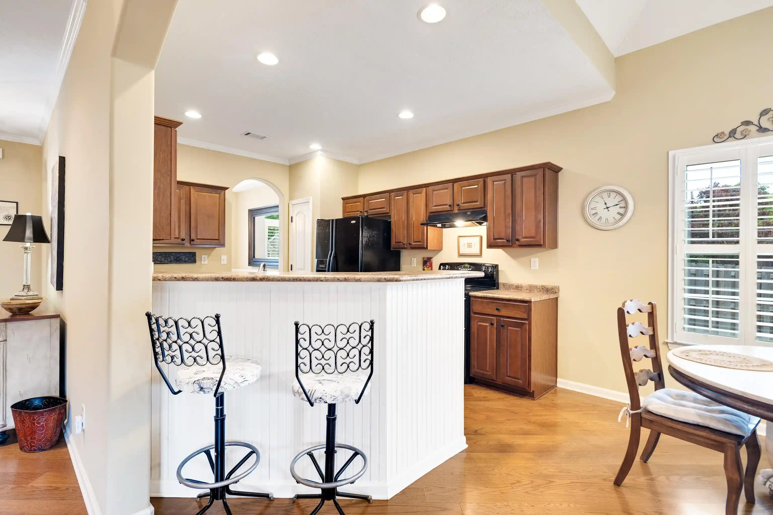 40th image of 1682 Newton Oak Cv, Memphis, TN 38117 | MLS# 10220582