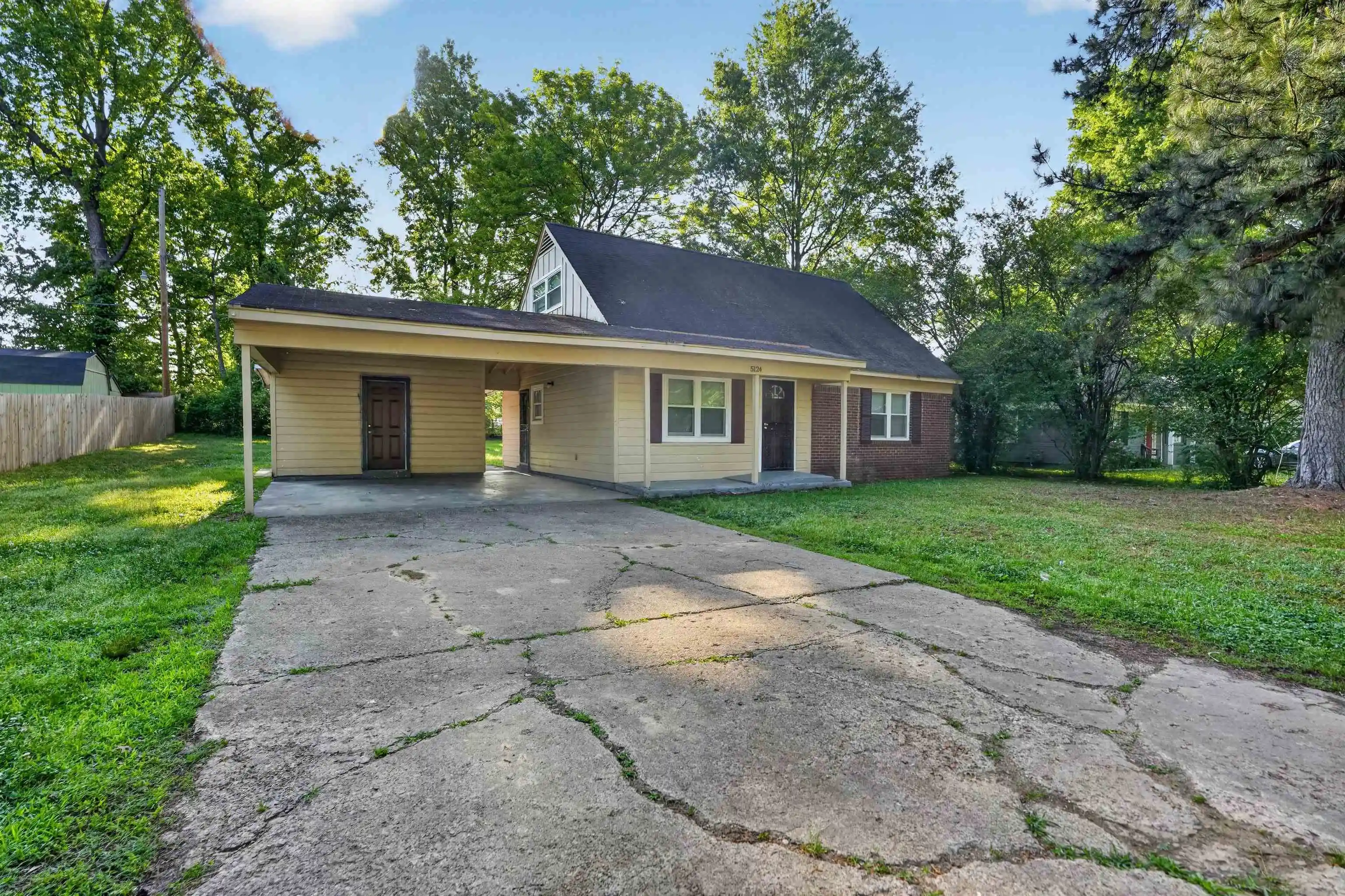 1st image of 5124 Gill Rd, Memphis, TN 38109 | MLS# 10220618