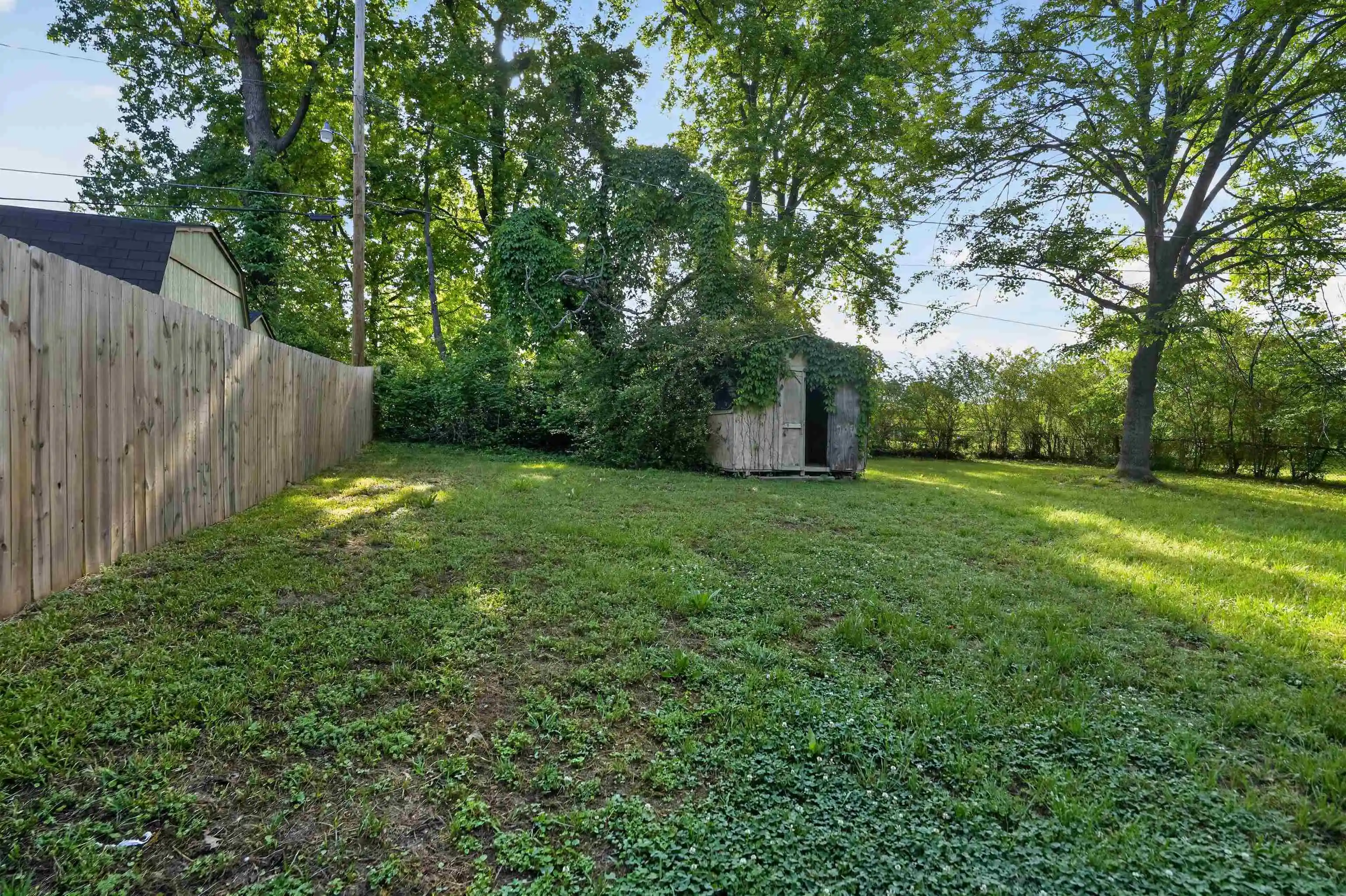 33rd image of 5124 Gill Rd, Memphis, TN 38109 | MLS# 10220618