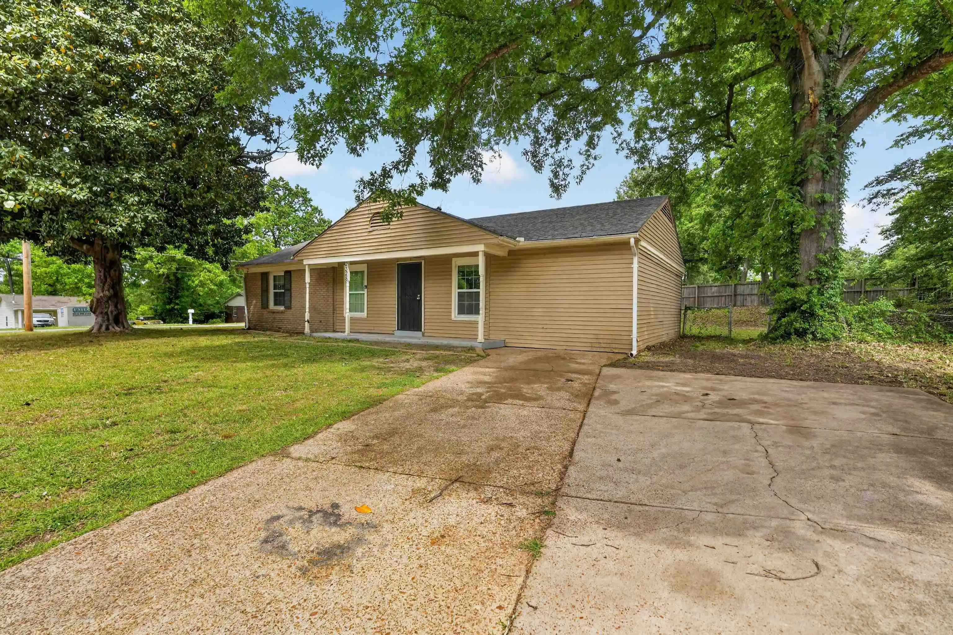 Photo 2 of Sale Pending at 2328 Millbrook Ave, Memphis, TN 38127 | MLS# 10220623 | Listing updated on 2026-09-11
