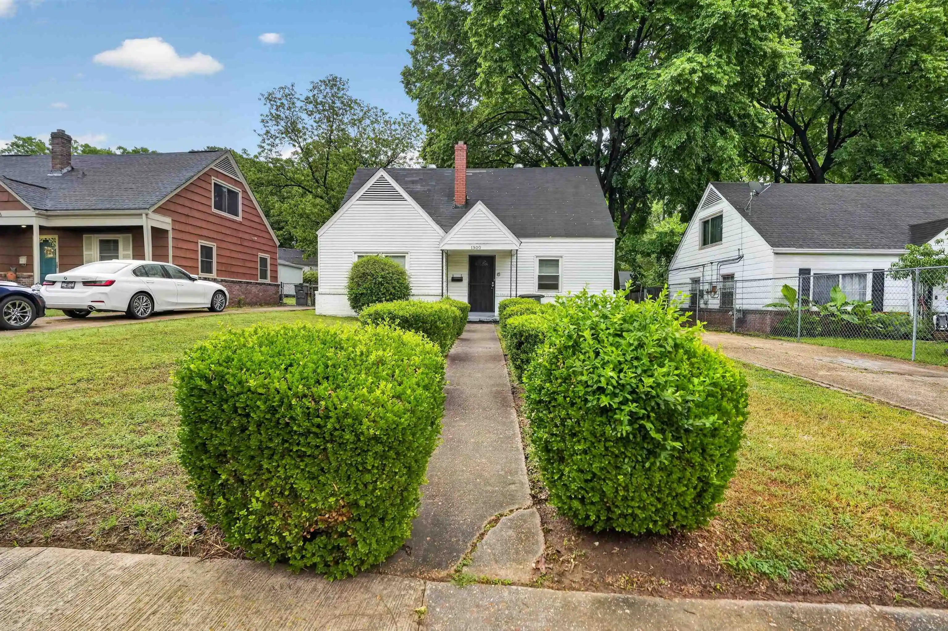 Photo 3 of Single family home for sale at 1300 Tyne St, Memphis, TN 38111 | MLS# 10220624 | Listing updated on 2026-09-09