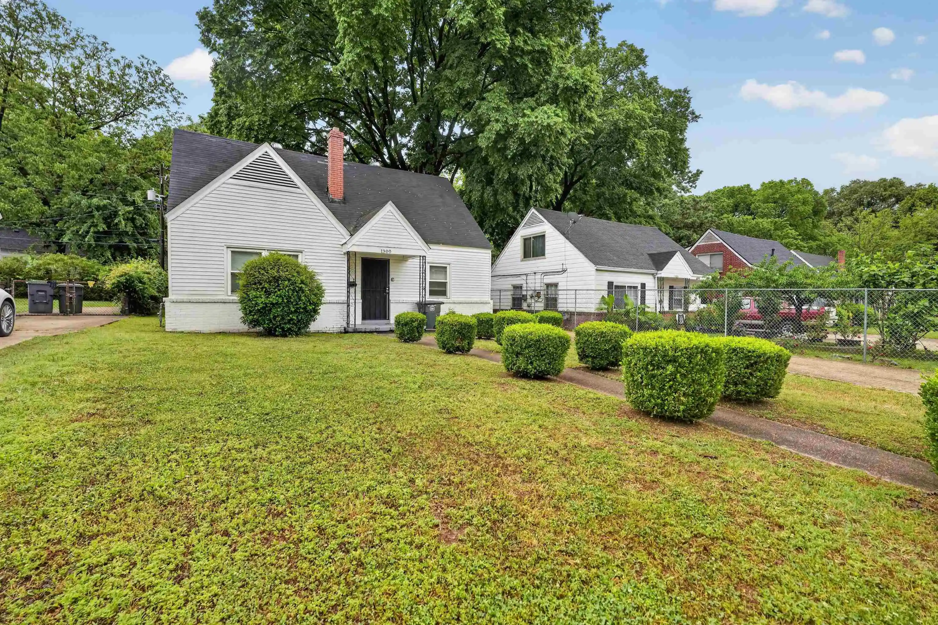 Photo 4 of Single family home for sale at 1300 Tyne St, Memphis, TN 38111 | MLS# 10220624 | Listing updated on 2026-09-09
