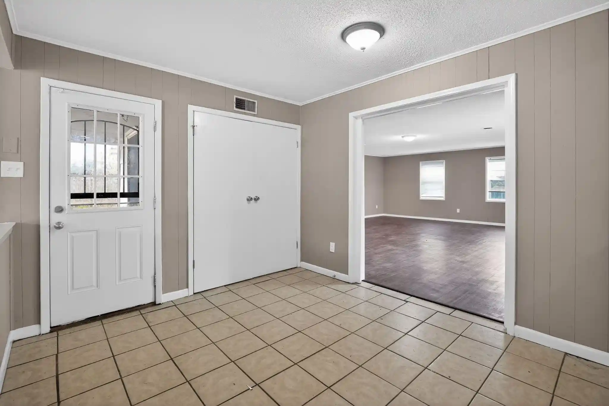 4th image of 19 Lydgate Ave, Memphis, TN 38109 | MLS# 10220655