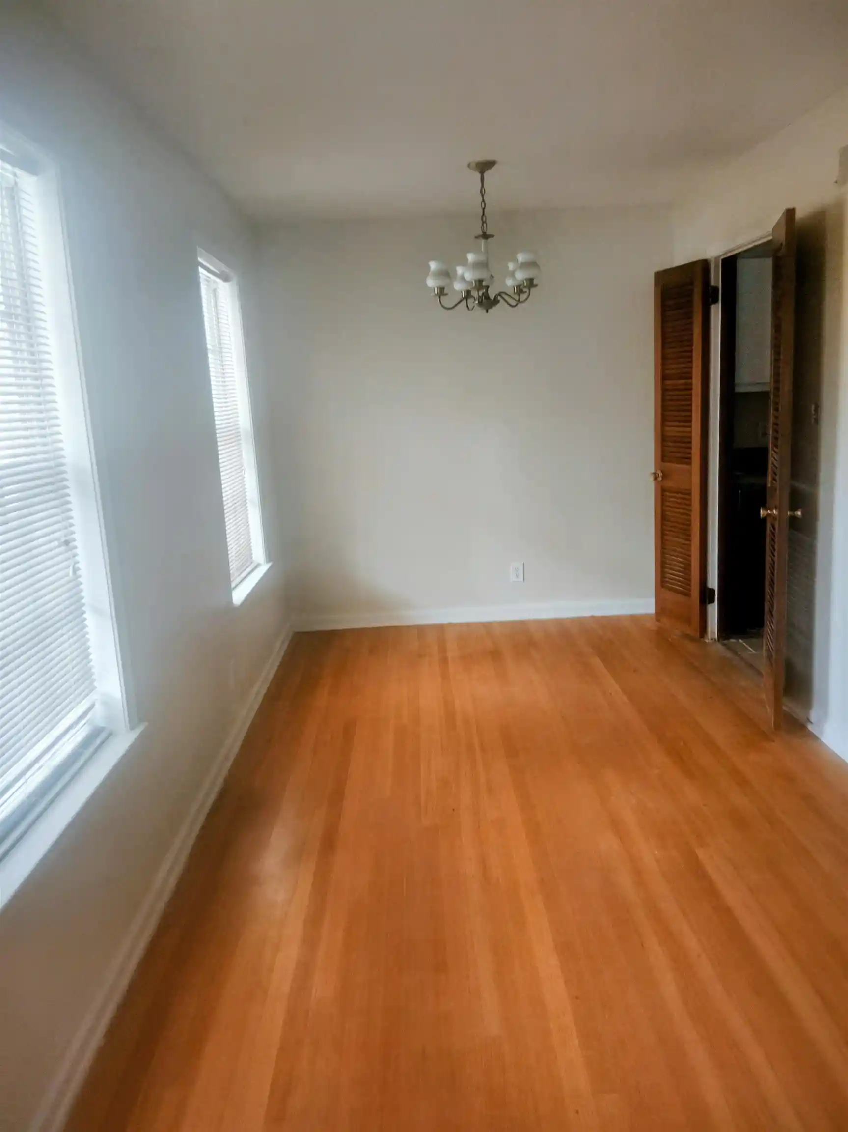 4th image of 4876 Cottonwood Rd, Memphis, TN 38118 | MLS# 10220697