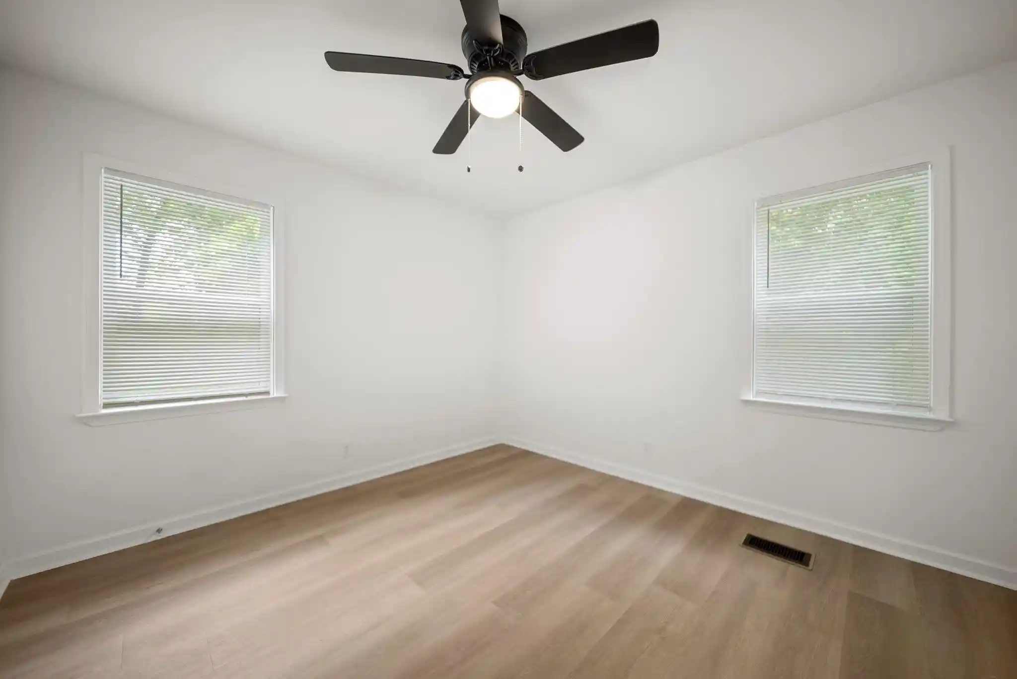 3rd image of 3215 University St, Memphis, TN 38127 | MLS# 10220721