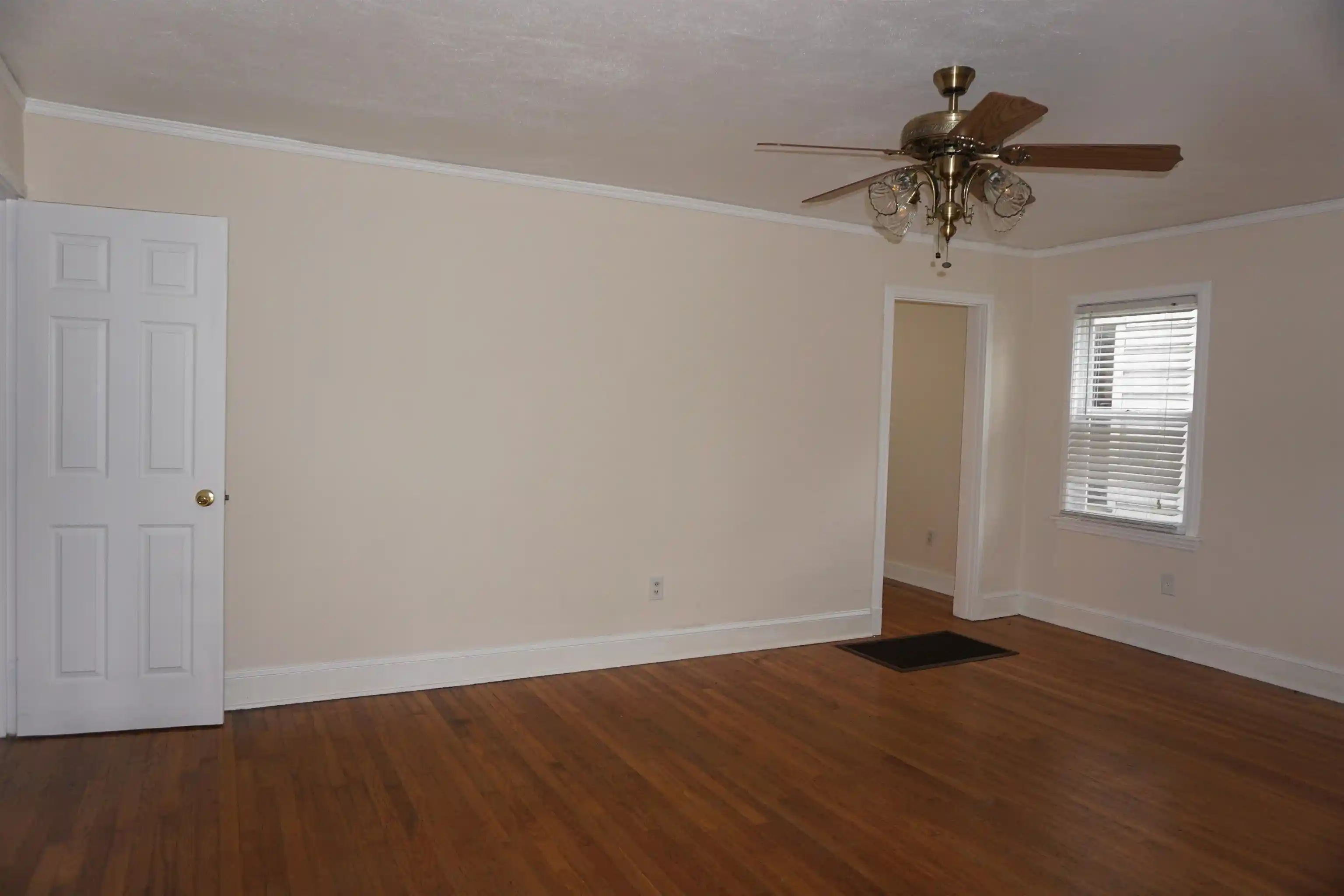 2nd image of 797 University St, Memphis, TN 38107 | MLS# 10220723