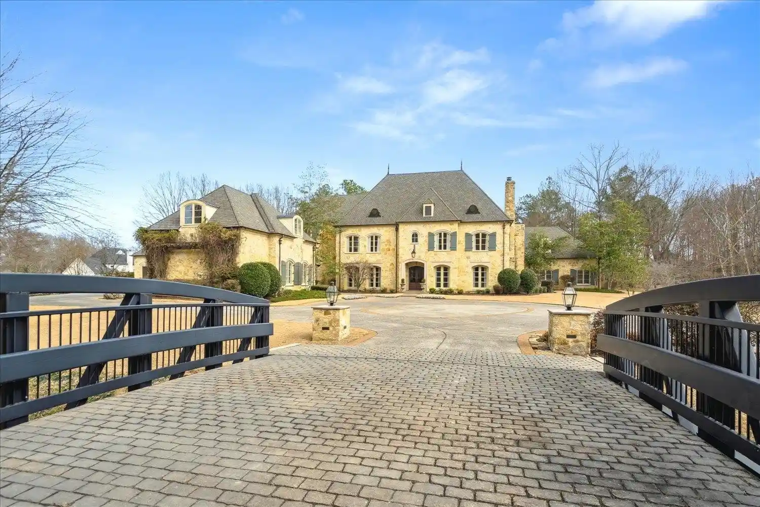 1st image of 9504 Dogwood Rd, Germantown, TN 38139 | MLS# 10220727