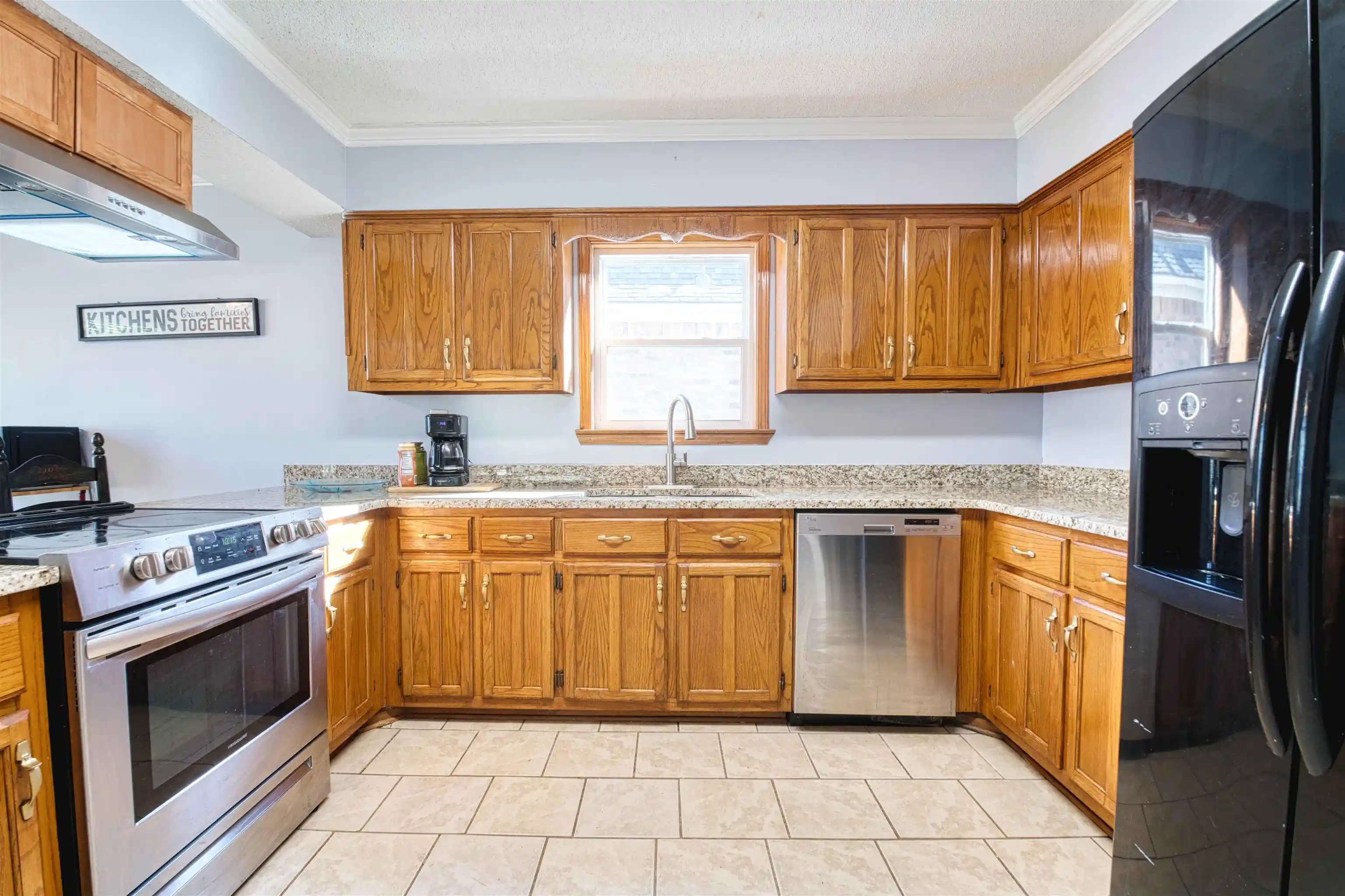 3rd image of 6348 Eastbrier Dr, Bartlett, TN 38135 | MLS# 10220776