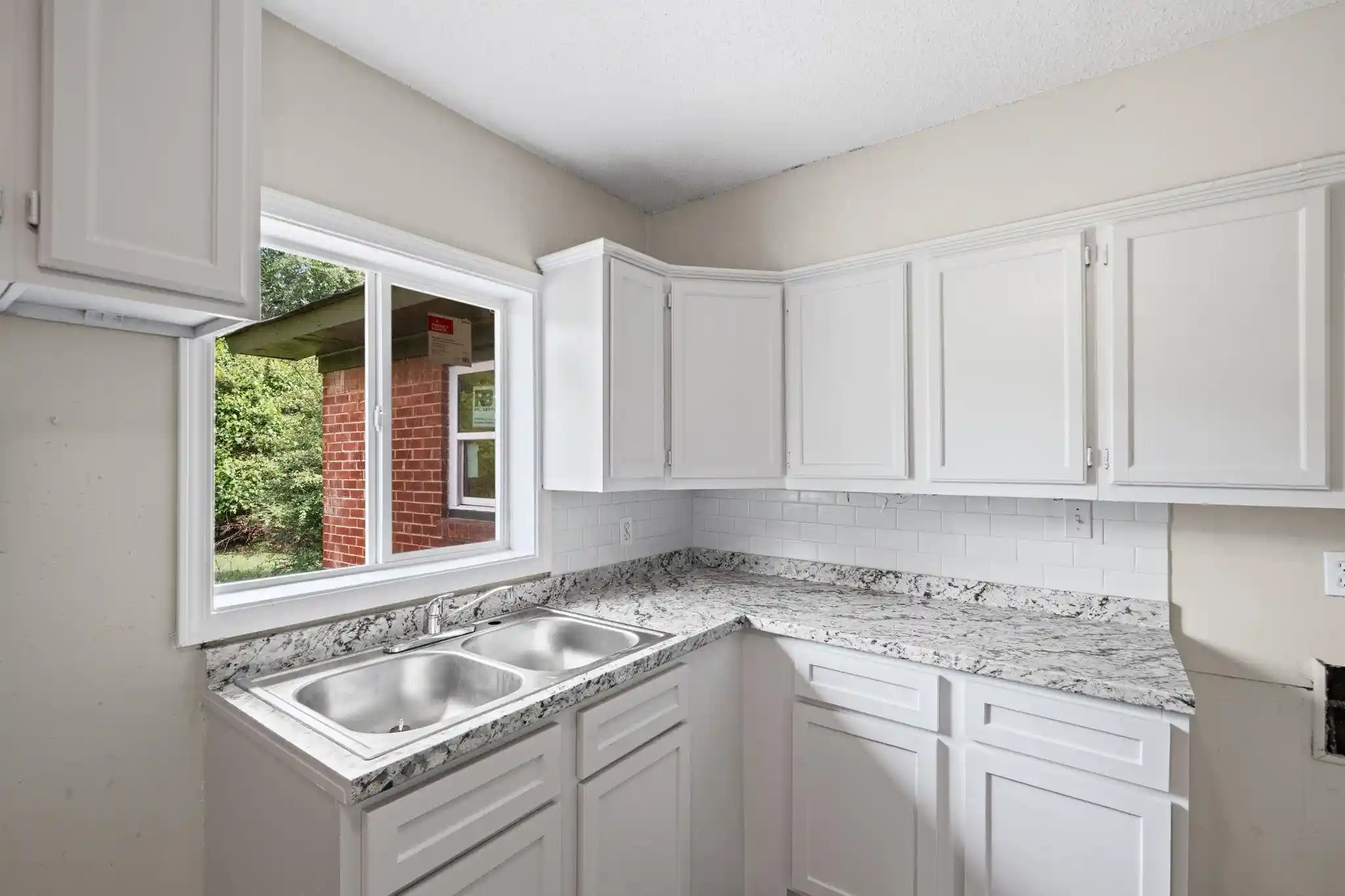 Photo 3 of Sale Pending at 3768 Alma Dr, Memphis, TN 38127 | MLS# 10220787 | Listing updated on 2026-07-03