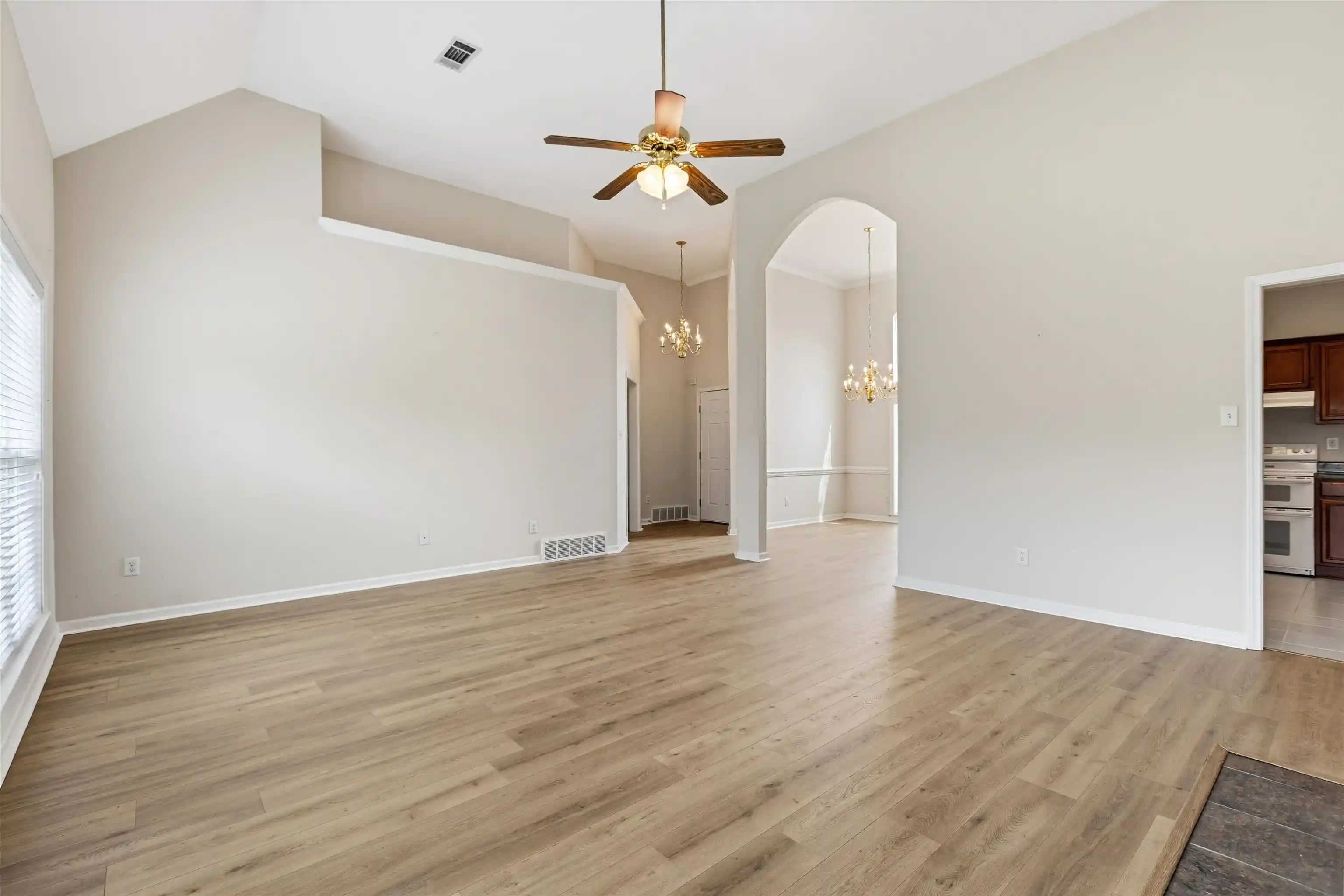 Homes for sale in Collierville, TN | 452 Glenogle Ln, Collierville, TN 38017 | MLS# 10220798