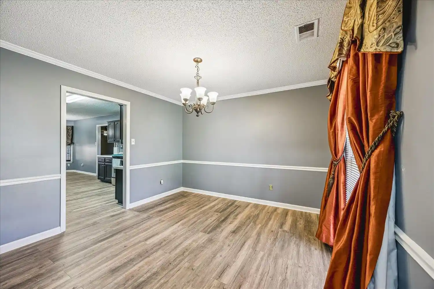 Photo 3 of Townhouse for sale at 5128 Overview Rdg, Memphis, TN 38141 | MLS# 10220832 | Listing updated on 2026-08-02