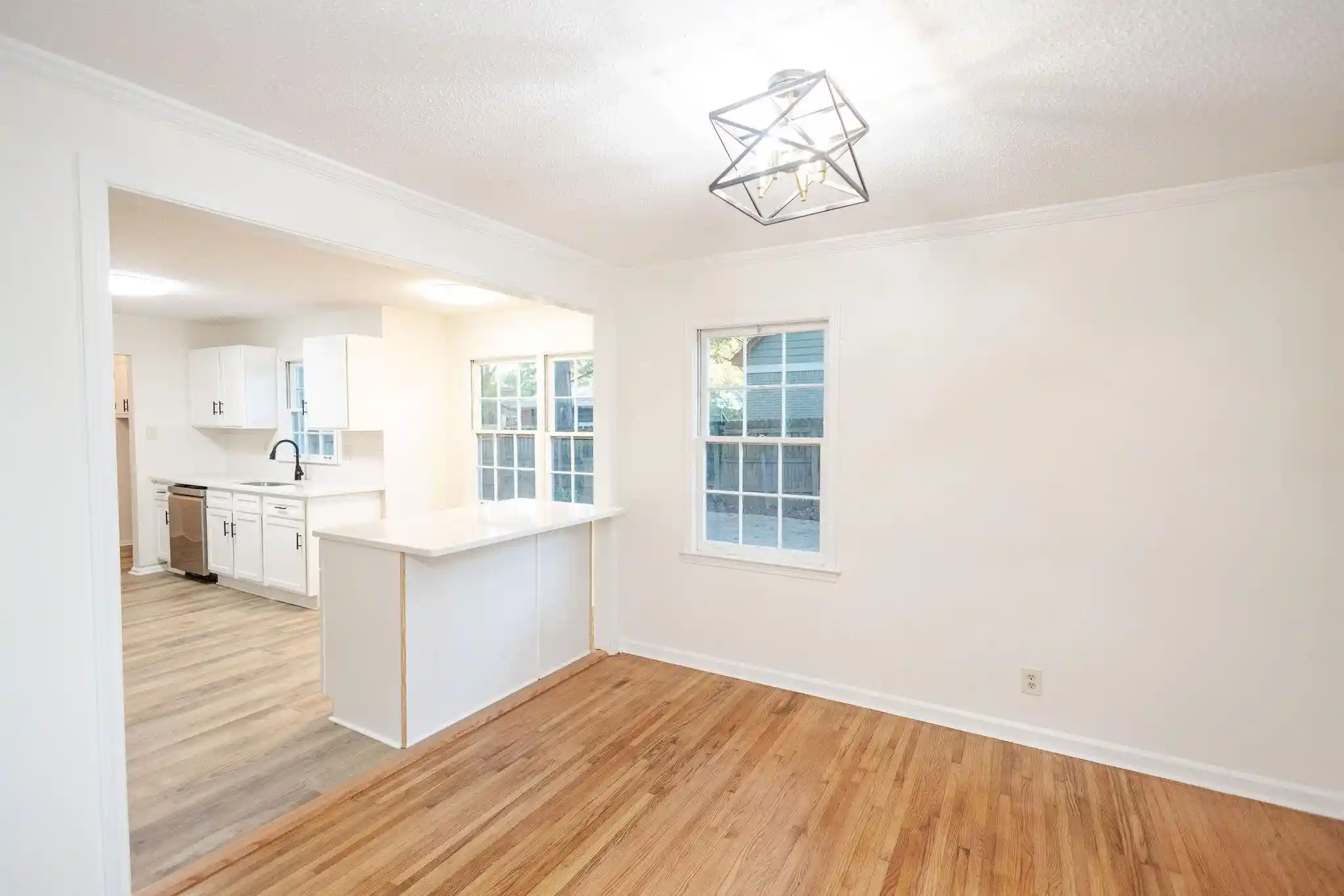 2nd image of 3217 Joslyn St, Memphis, TN 38128 | MLS# 10220907