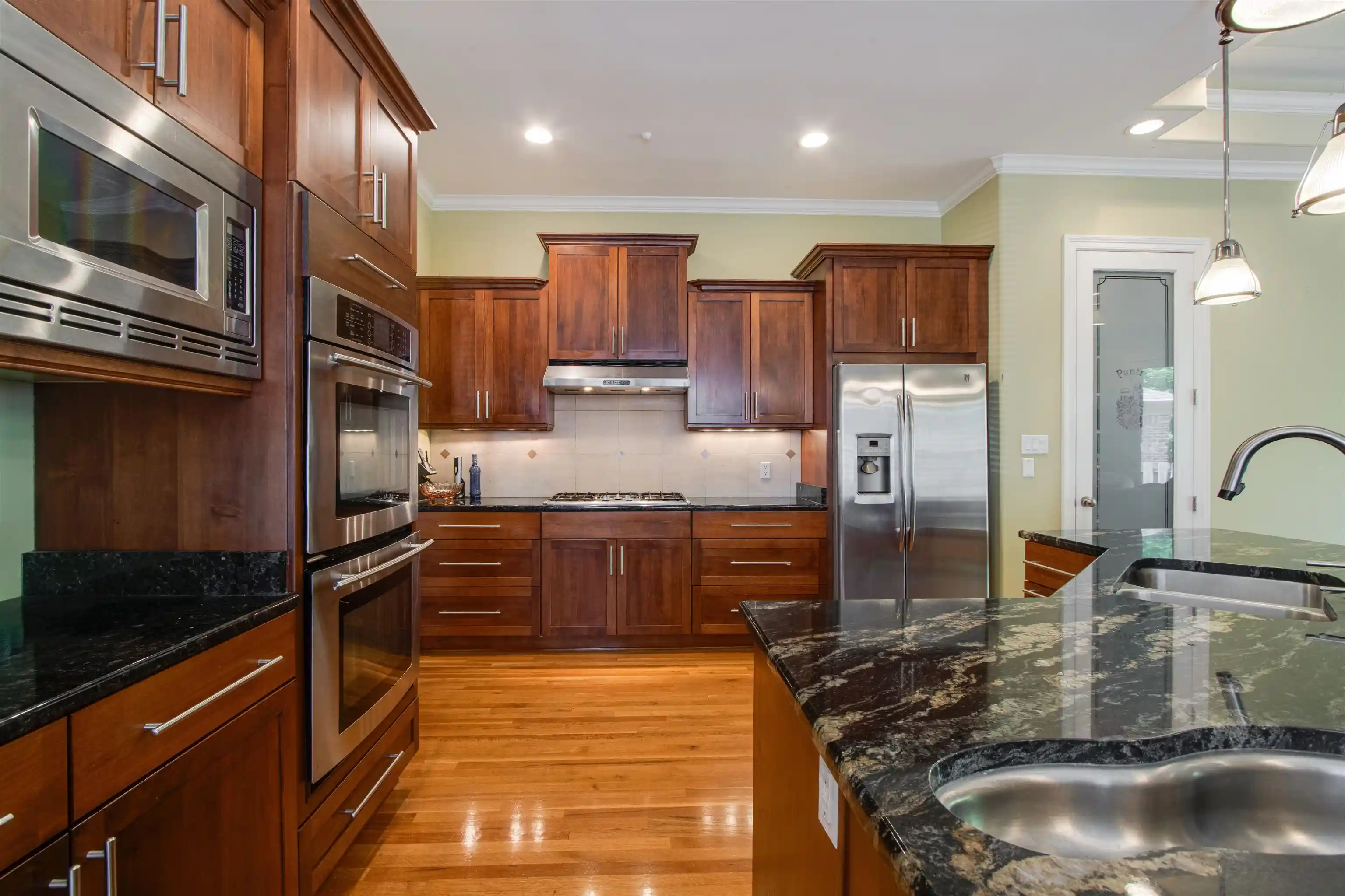2nd image of 1621 Lawton Trl, Germantown, TN 38138 | MLS# 10220935