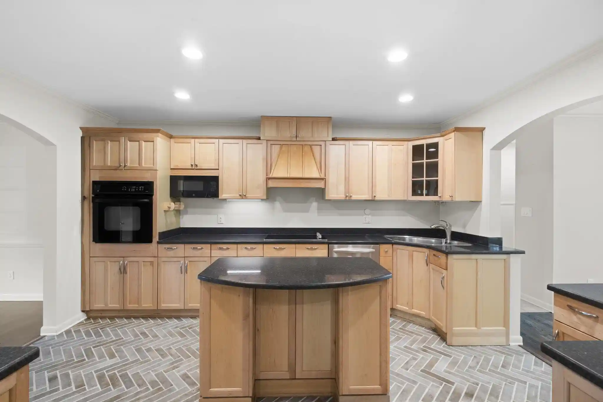 2nd image of 5442 N Rolling Oaks Dr, Memphis, TN 38119 | MLS# 10220946