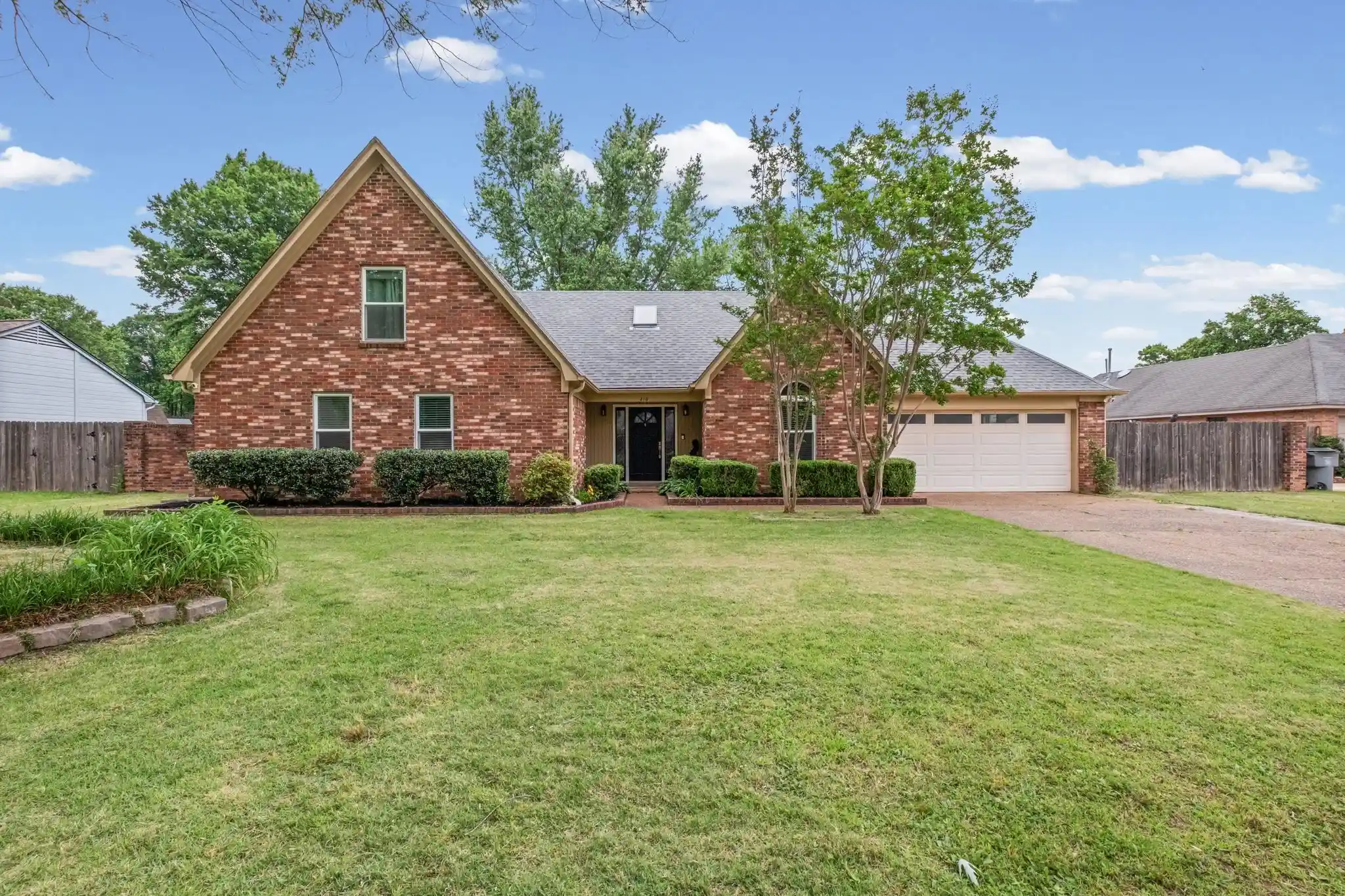 Photo 1 of Single family home for sale at 216 German Park Cv, Cordova, TN 38018 | MLS# 10220984 | Listing updated on 2026-09-08