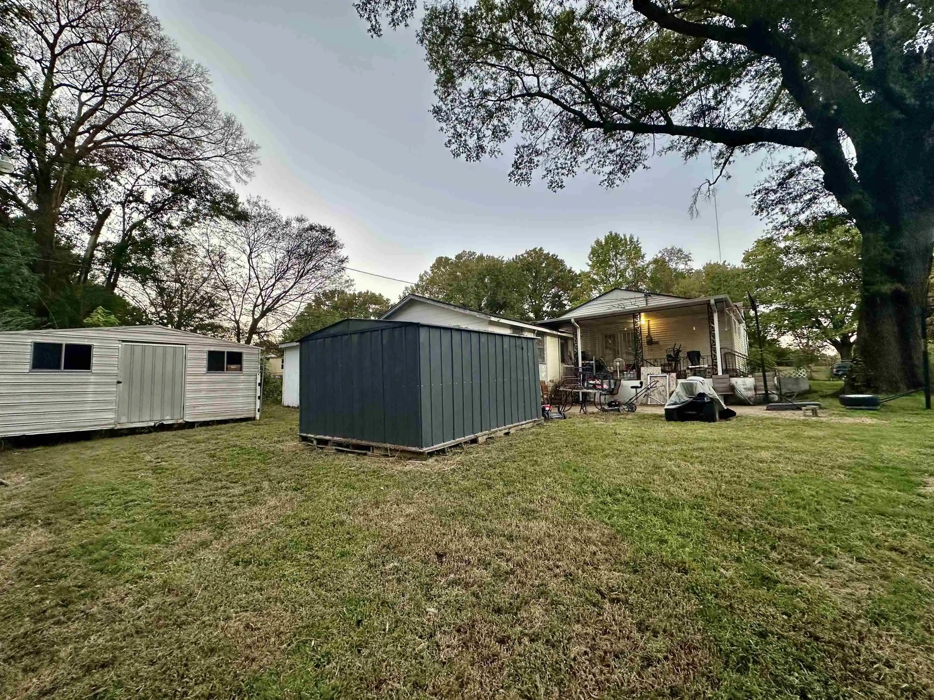 Photo 4 of Single family home for sale at 945 Floyd Ave, Memphis, TN 38127 | MLS# 10220991 | Listing updated on 2026-08-18