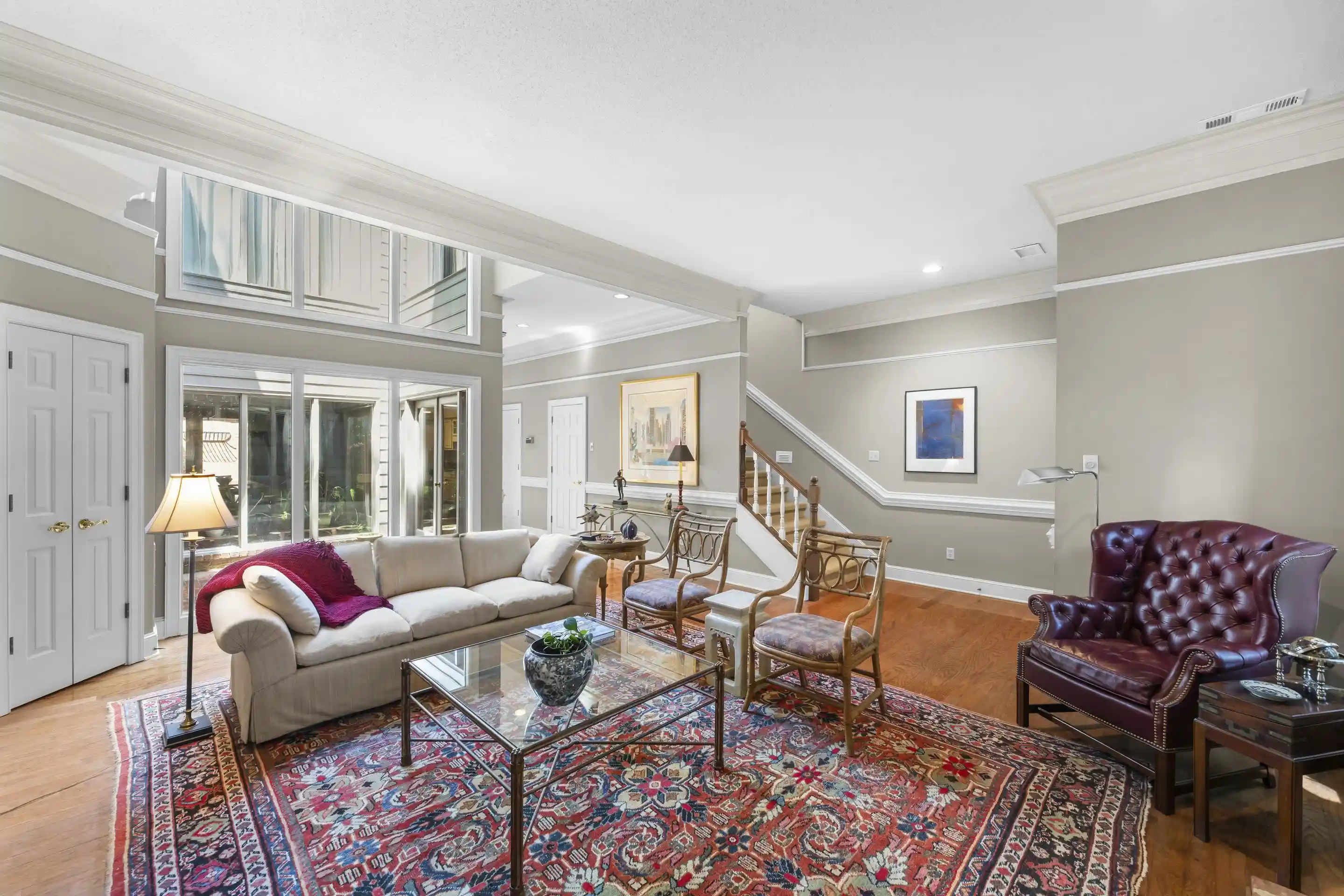 Photo 2 of Townhouse for sale at 493 E Racquet Clb Pl #493, Memphis, TN 38117 | MLS# 10221005 | Listing updated on 2026-07-20