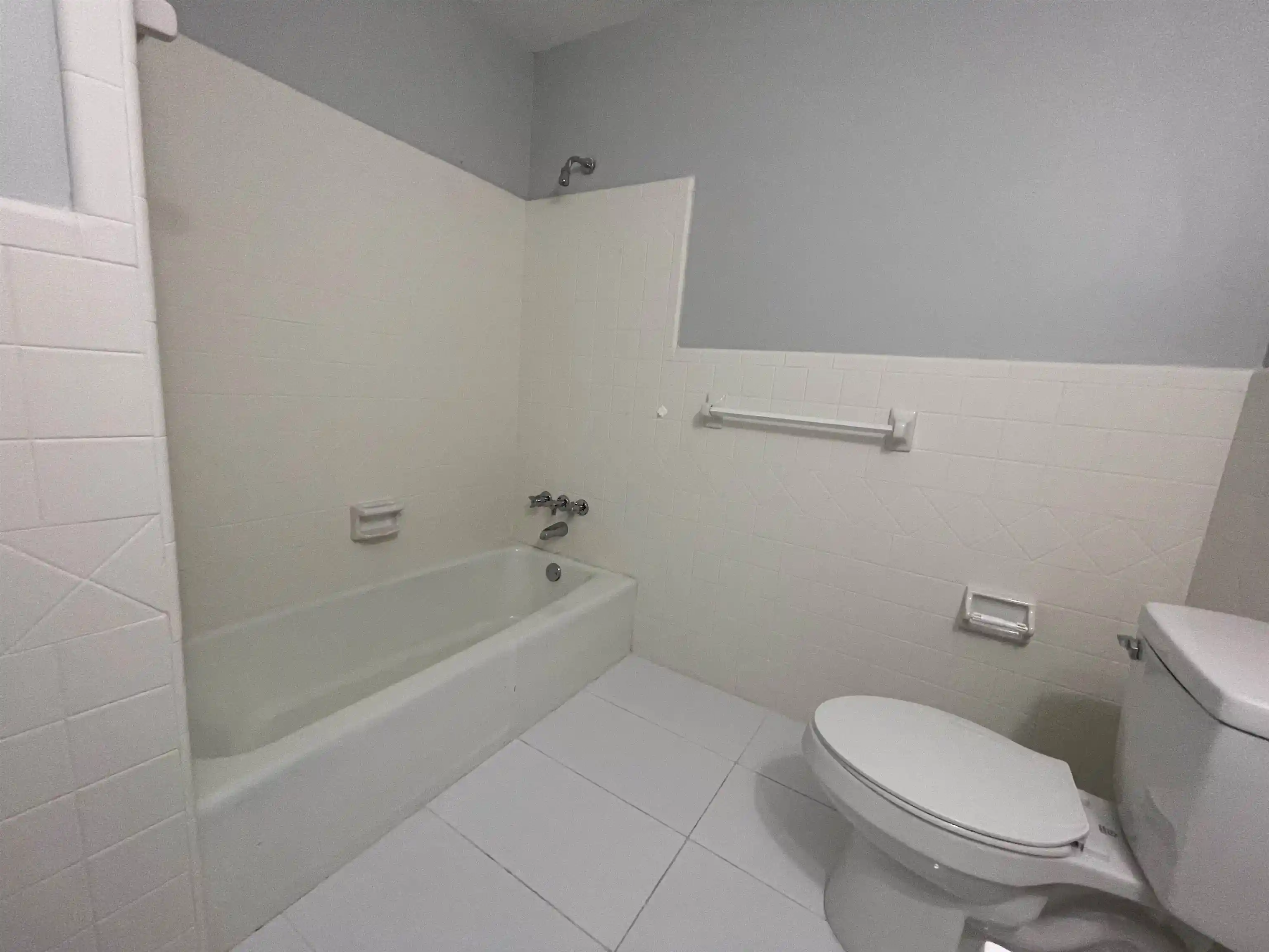 Photo 3 of Single family home for sale at 379 Mcelroy Rd, Memphis, TN 38120 | MLS# 10221037 | Listing updated on 2026-09-15