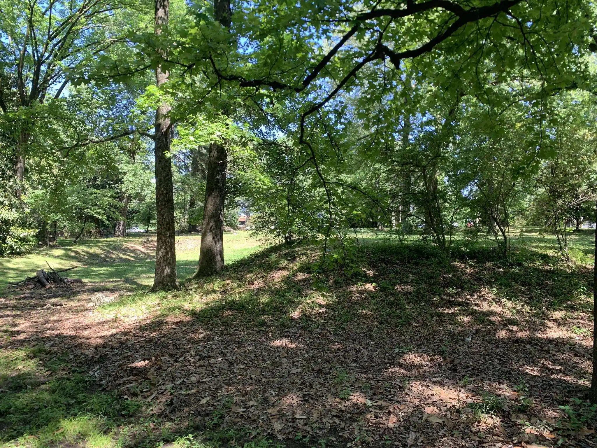 2nd image of 901 S Perkins Rd, Memphis, TN 38117 | MLS# 10221184