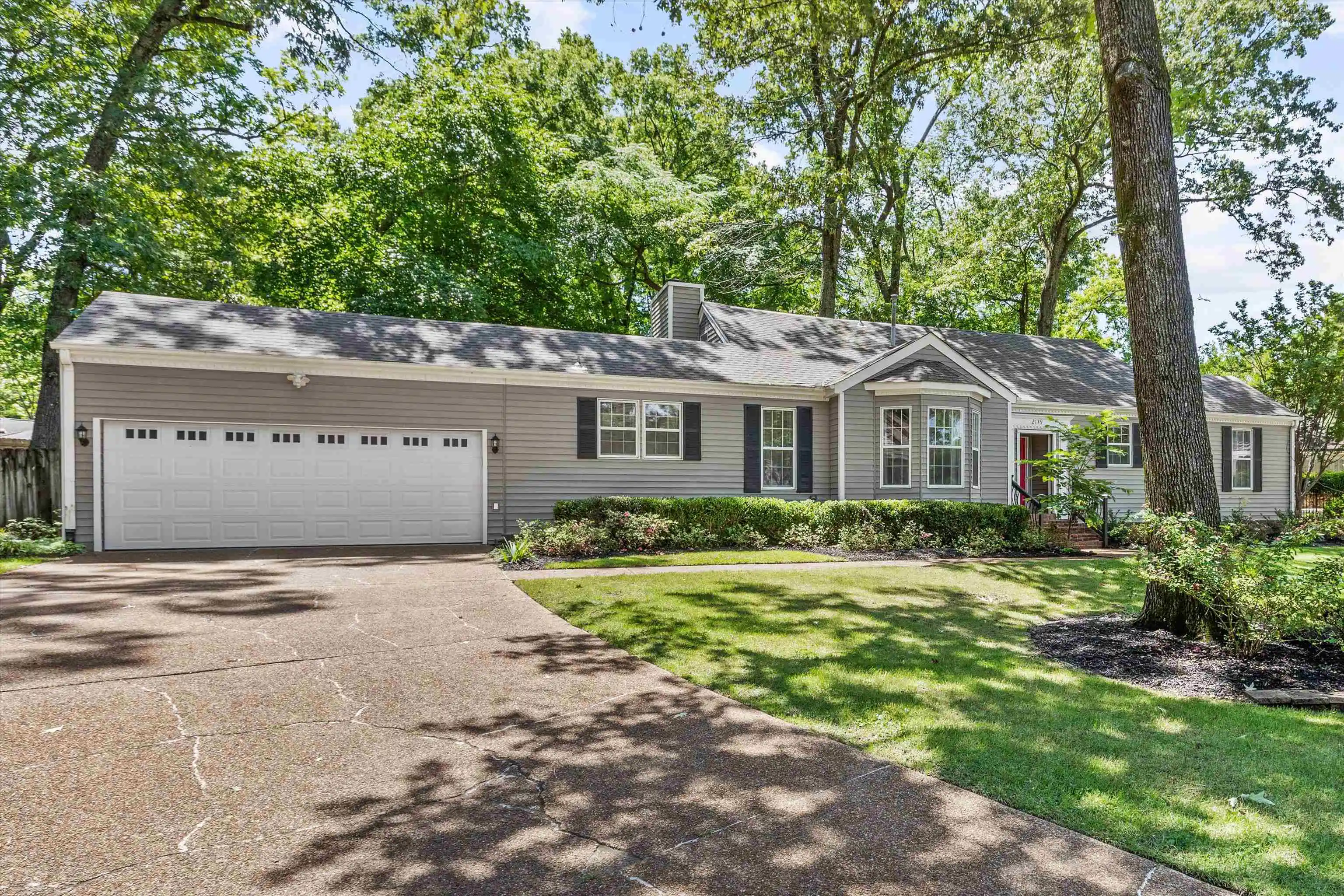 Photo 1 of Single family home for sale at 2149 Rolling Valley Dr, Germantown, TN 38138 | MLS# 10221186 | Listing updated on 2026-08-31