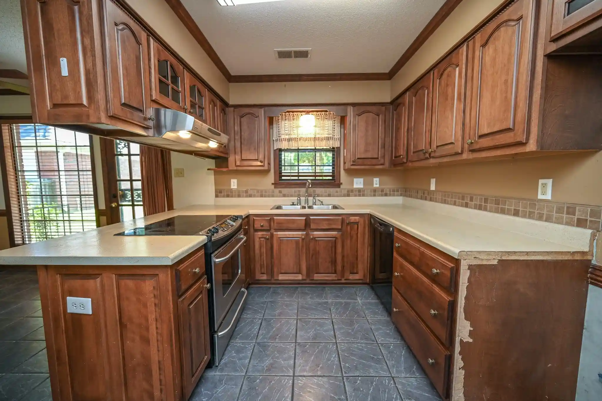 3rd image of 3746 Broadway Rd, Bartlett, TN 38135 | MLS# 10221203