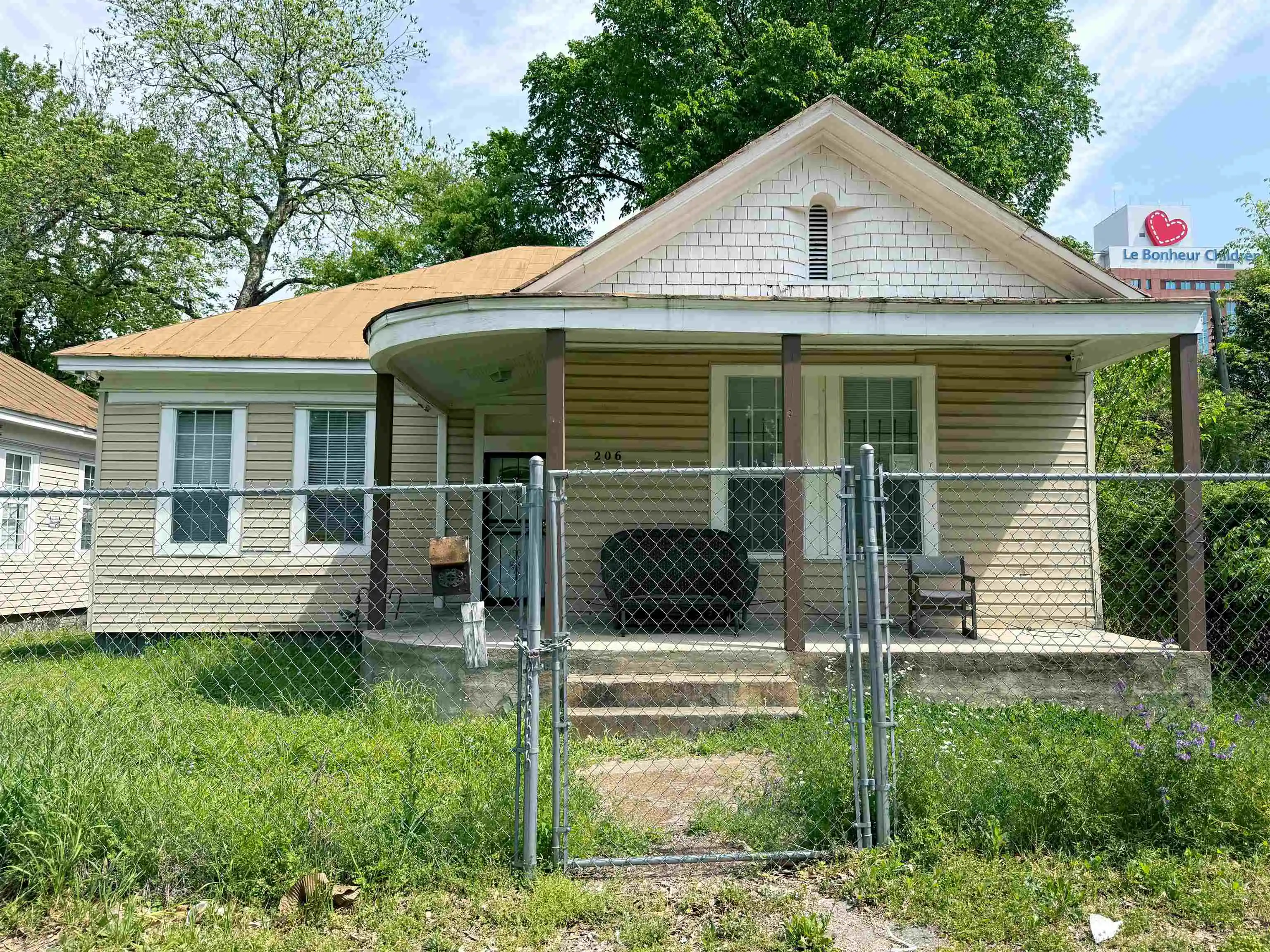 Homes for sale in Memphis, TN | 206 Leath St, Memphis, TN 38105 | MLS# 10221219