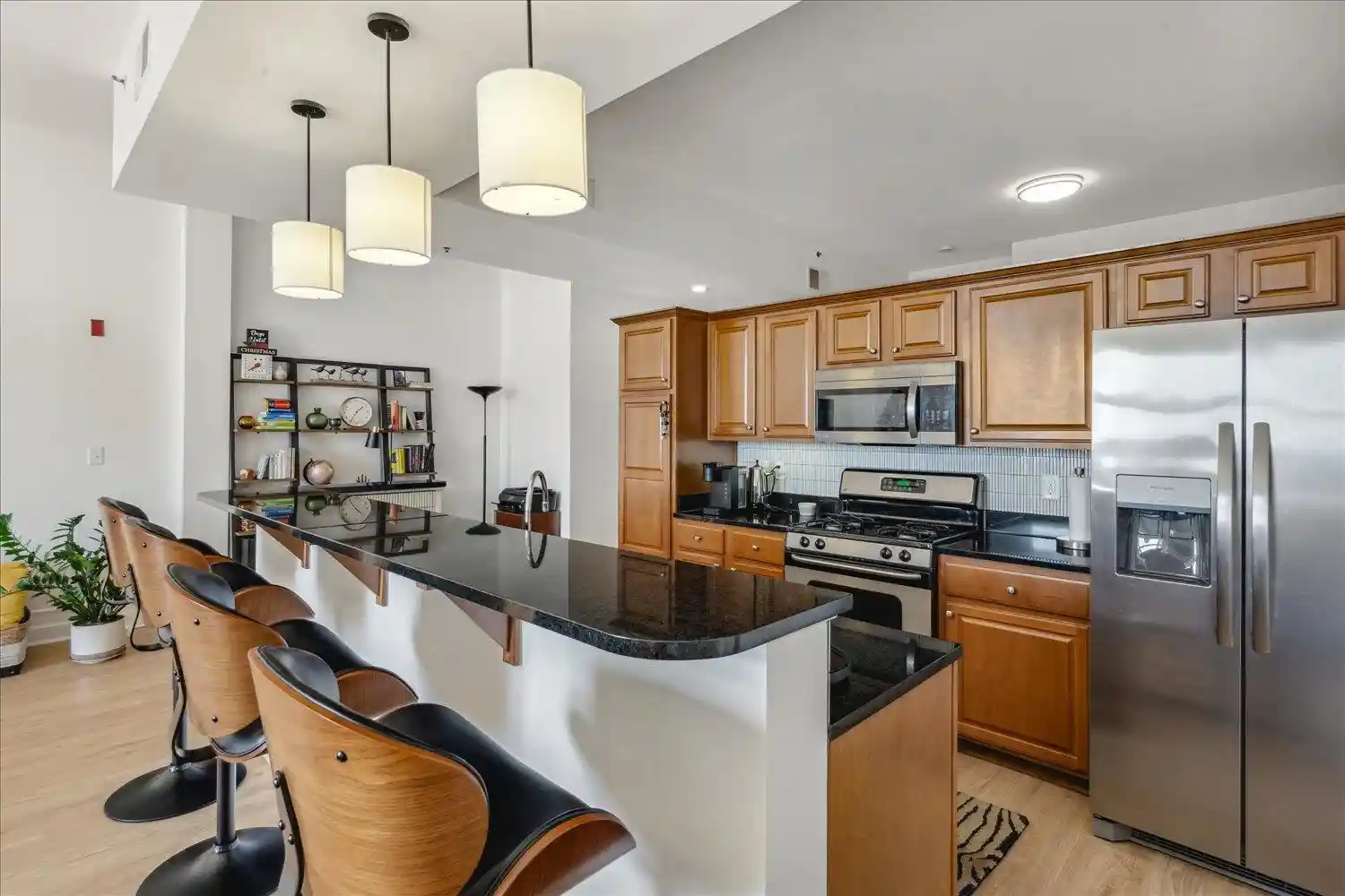 2nd image of 648 S Riverside Dr #411, Memphis, TN 38103 | MLS# 10221270